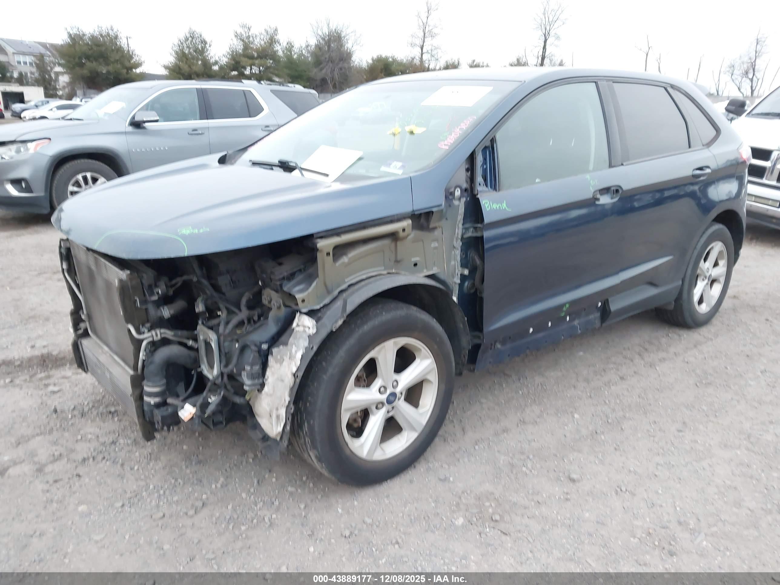 FORD EDGE image 2