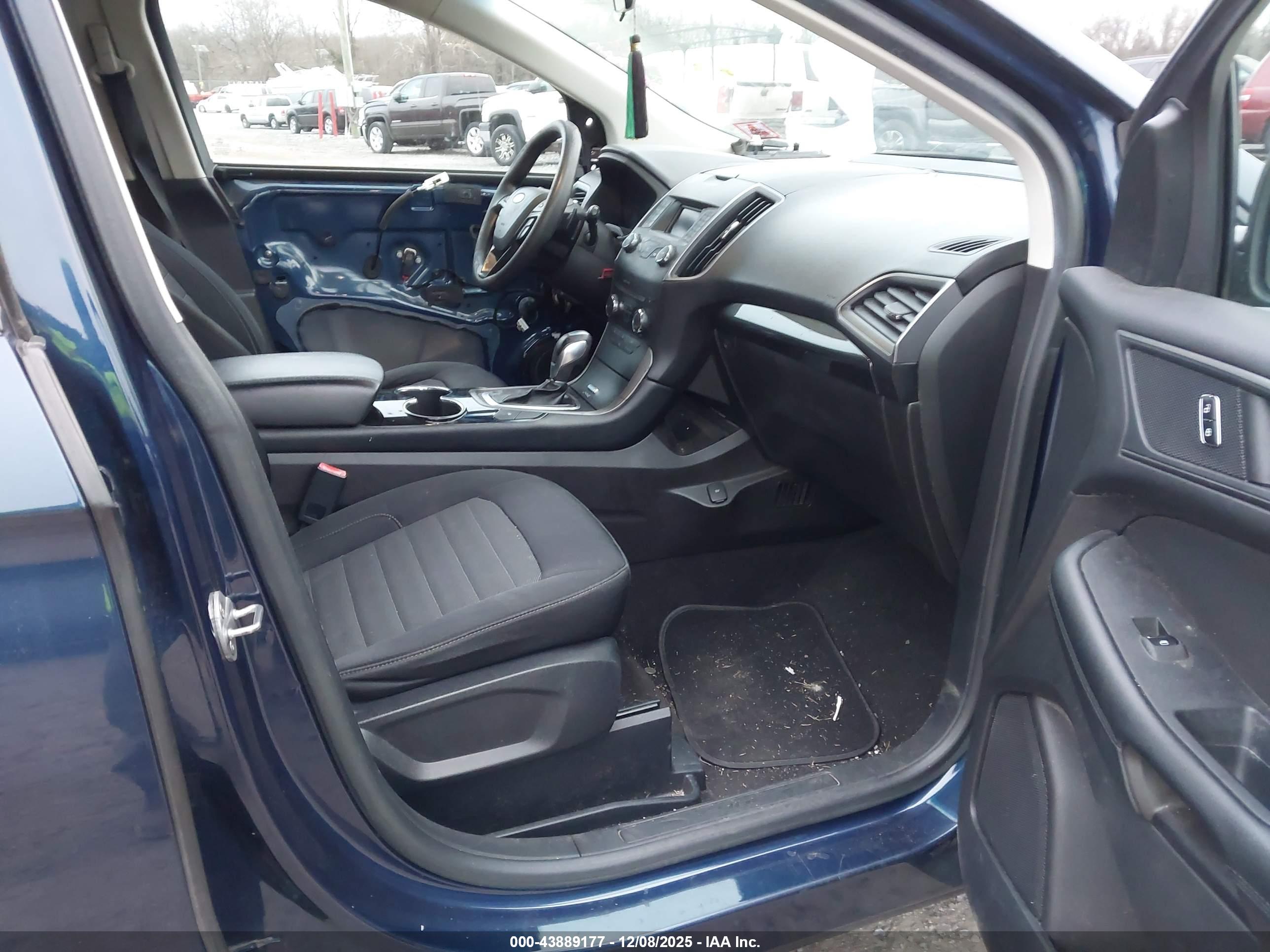 FORD EDGE image 5