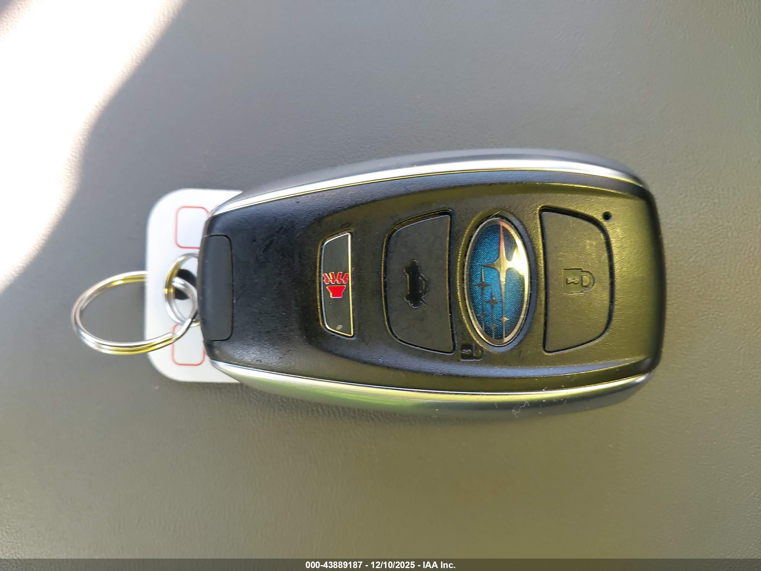 SUBARU CROSSTREK image 11