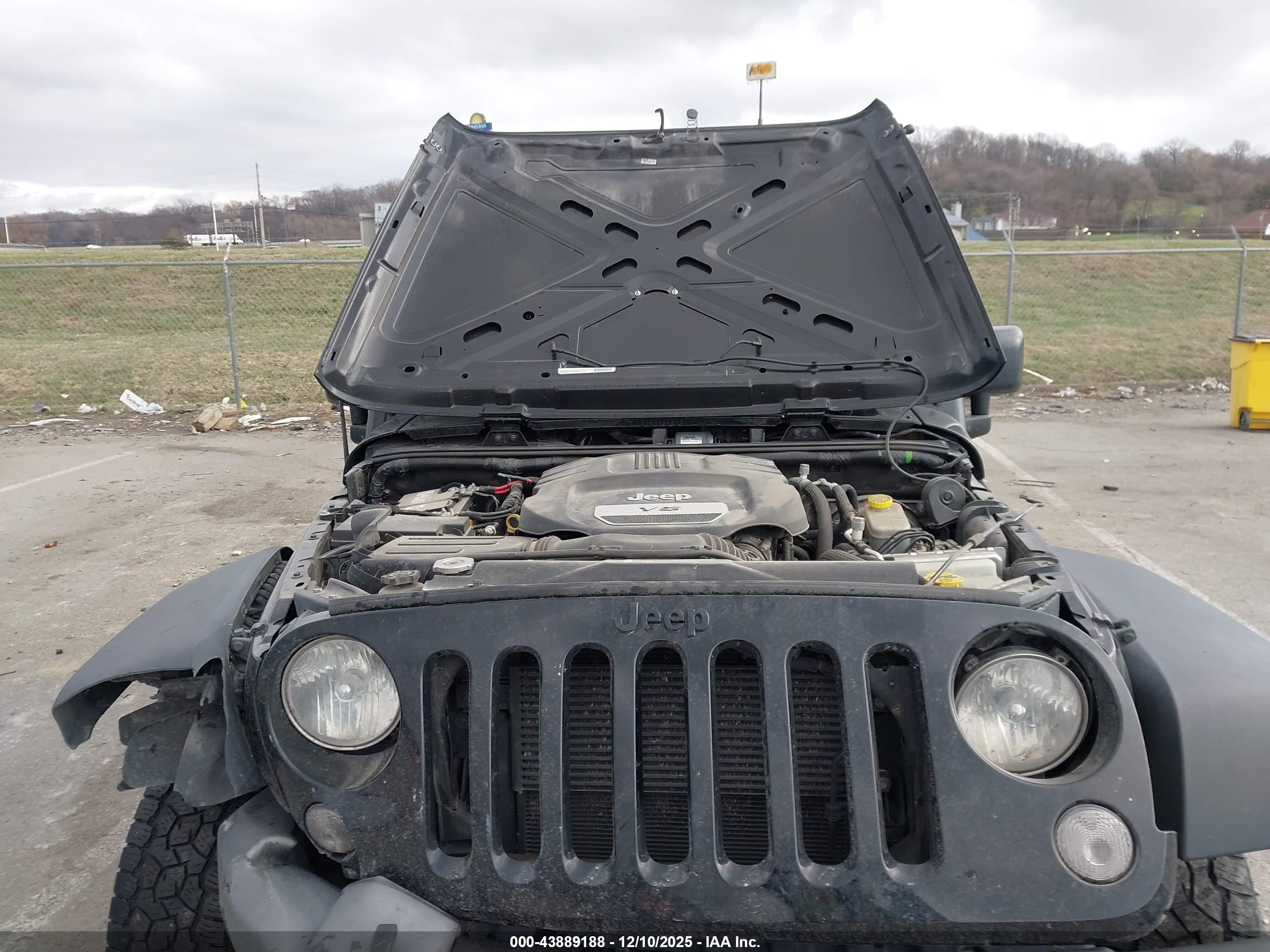 JEEP WRANGLER image 10