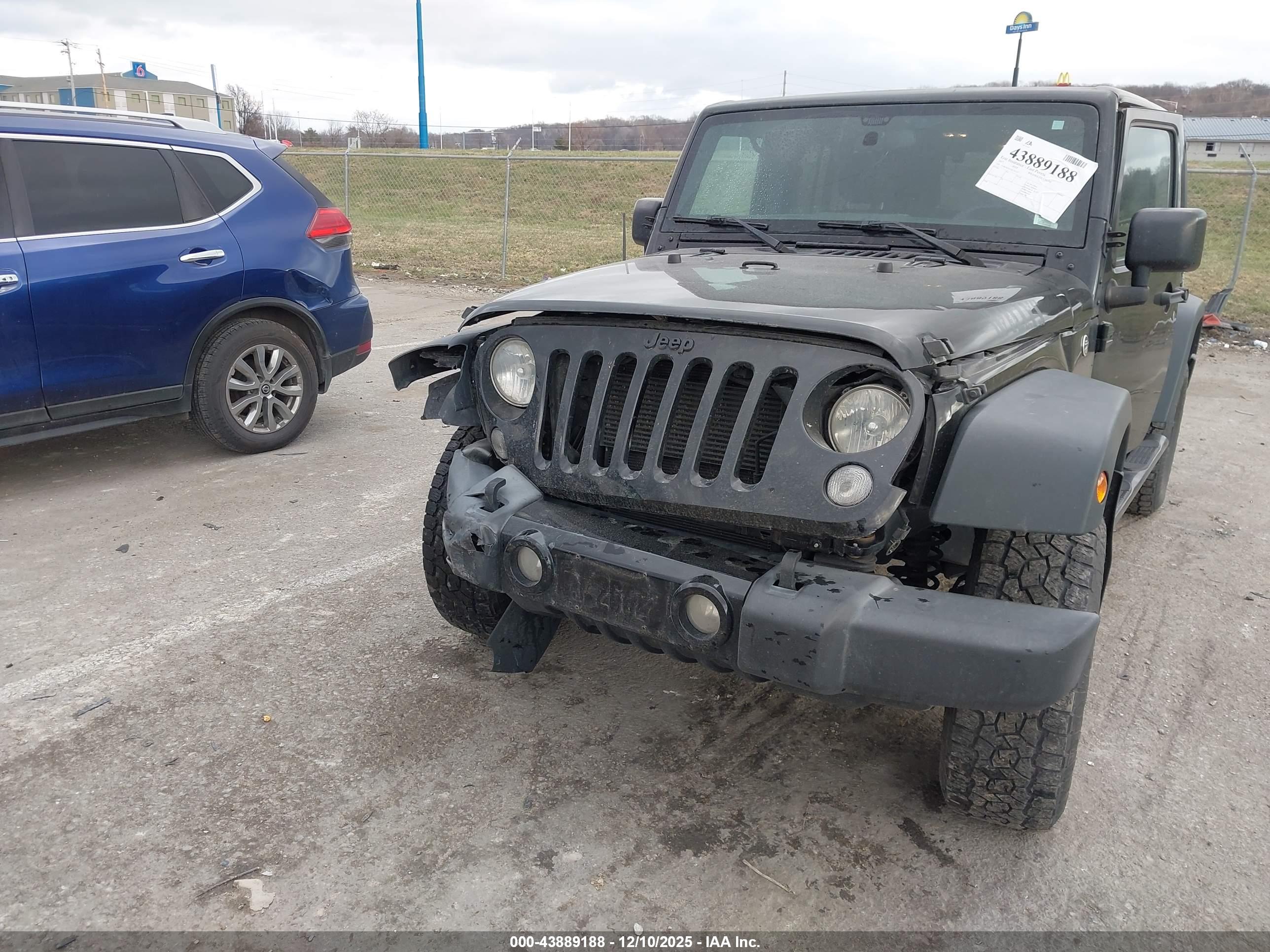 JEEP WRANGLER image 6