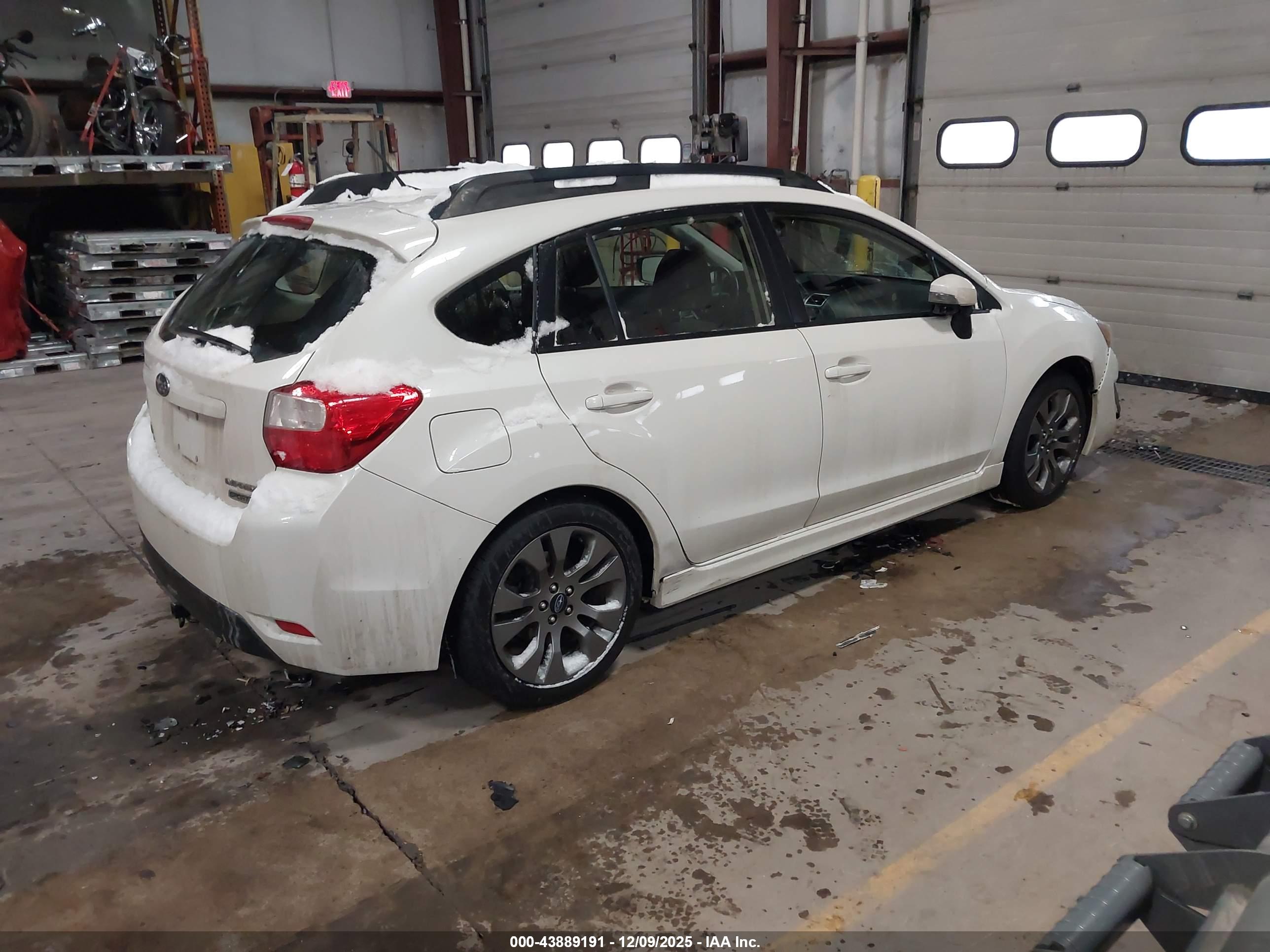 SUBARU IMPREZA image 4