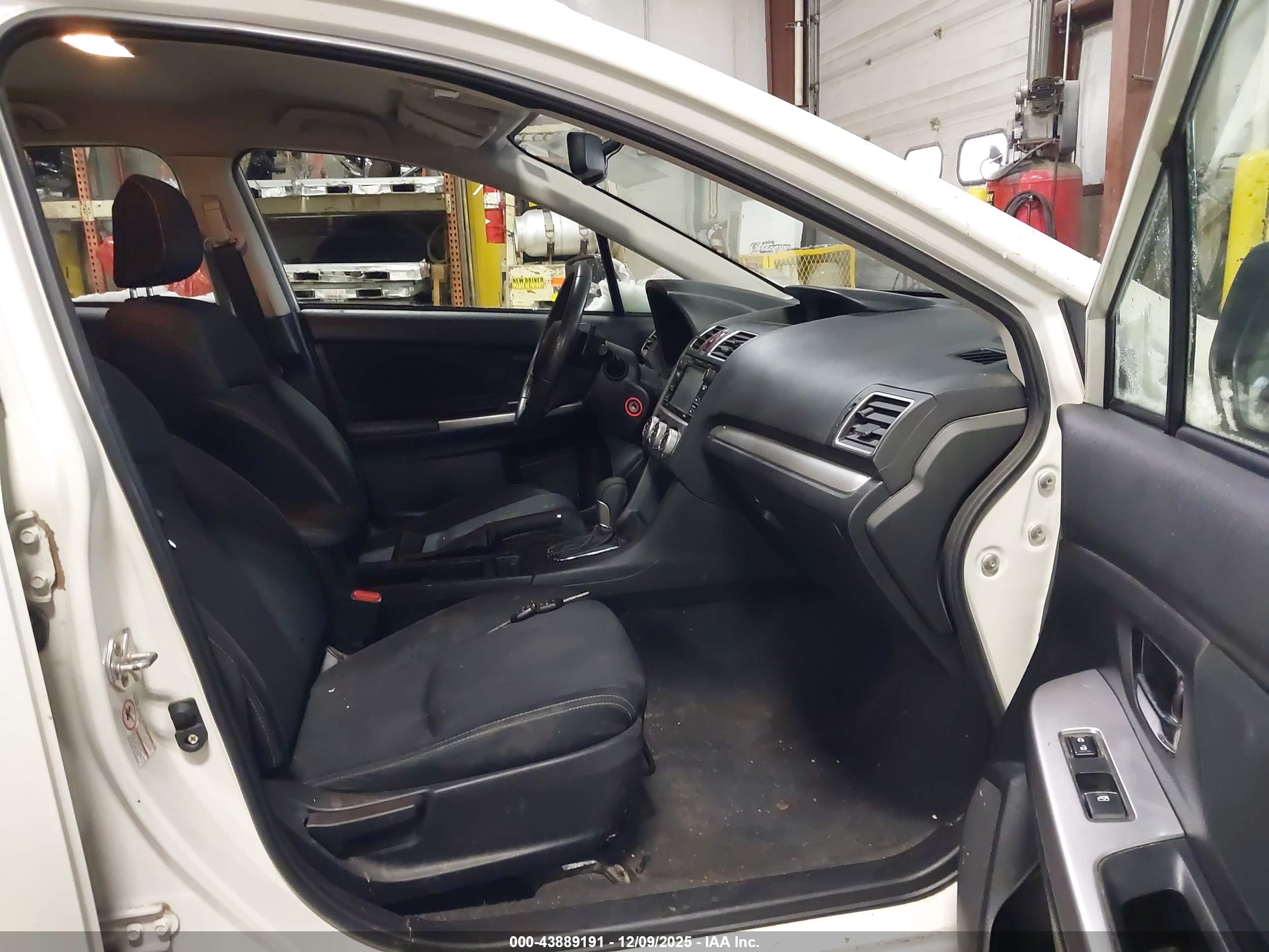 SUBARU IMPREZA image 5