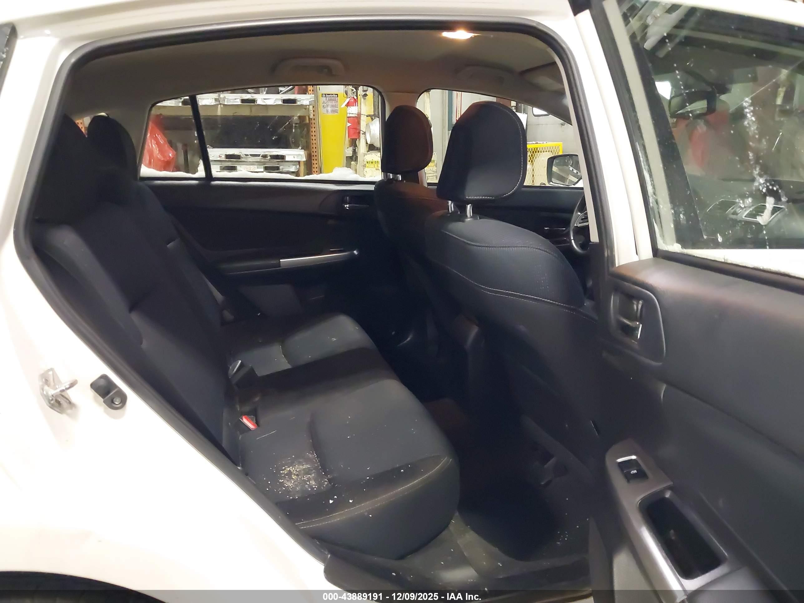 SUBARU IMPREZA image 8