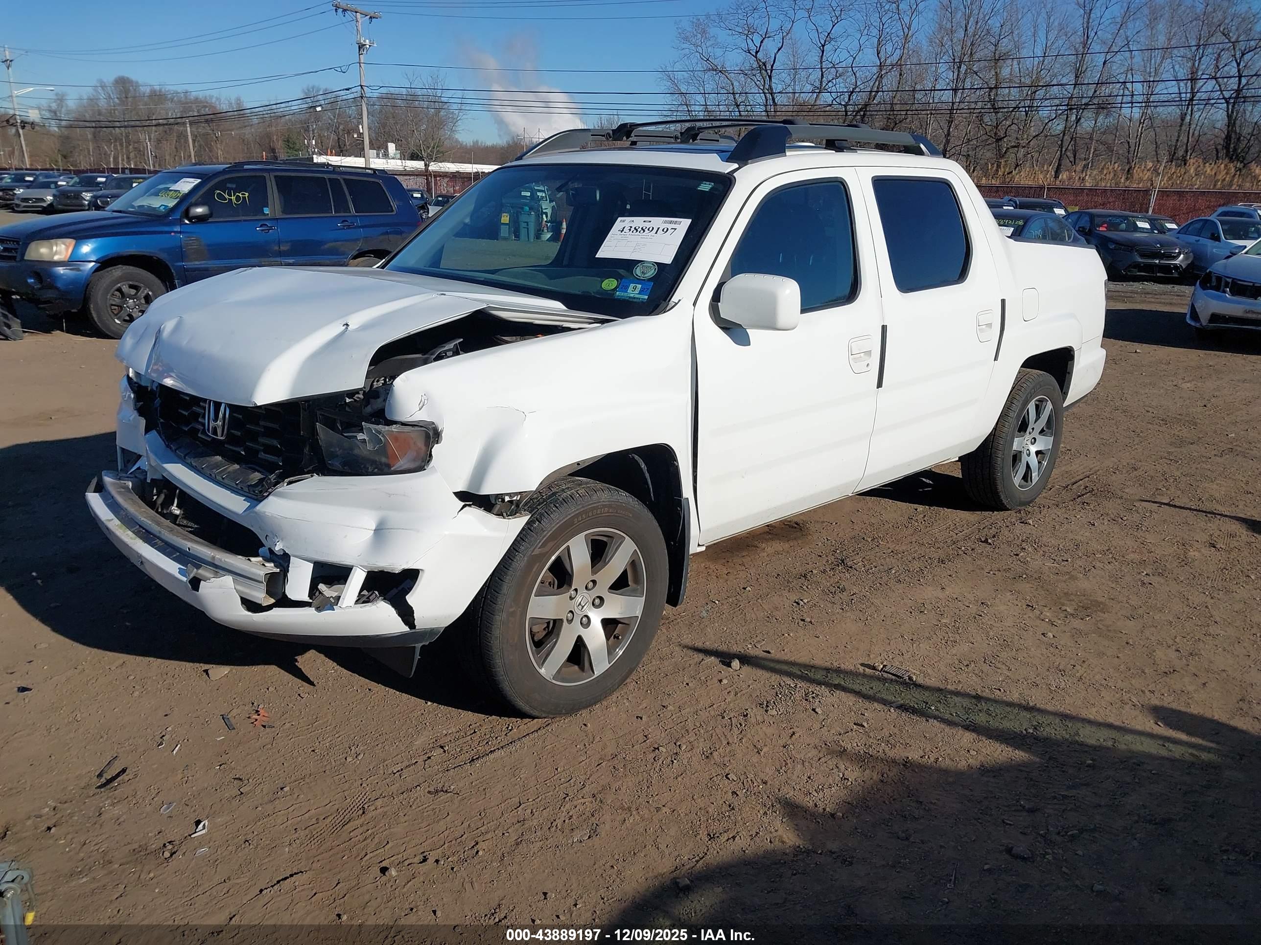 HONDA RIDGELINE image 2