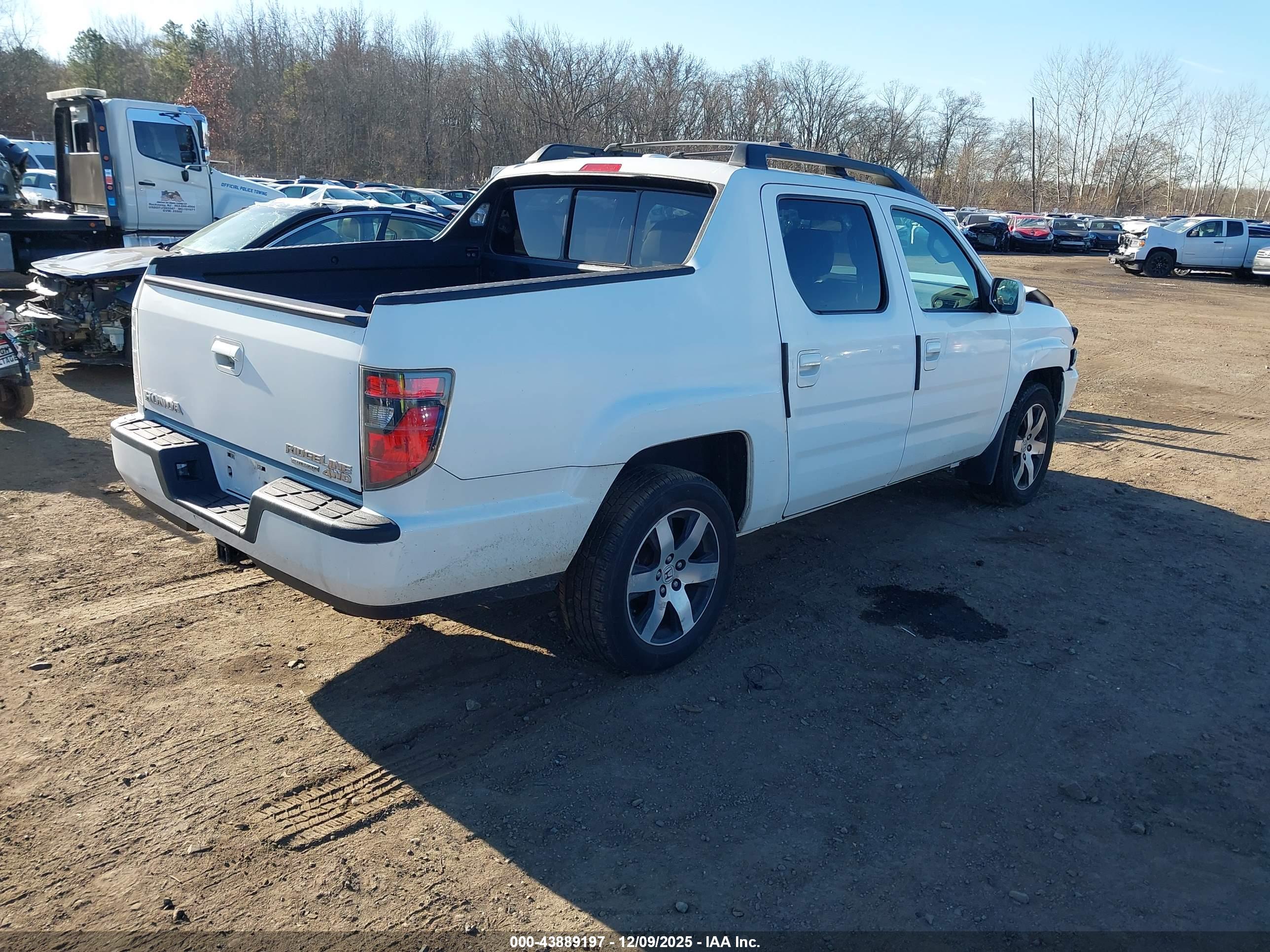 HONDA RIDGELINE image 4