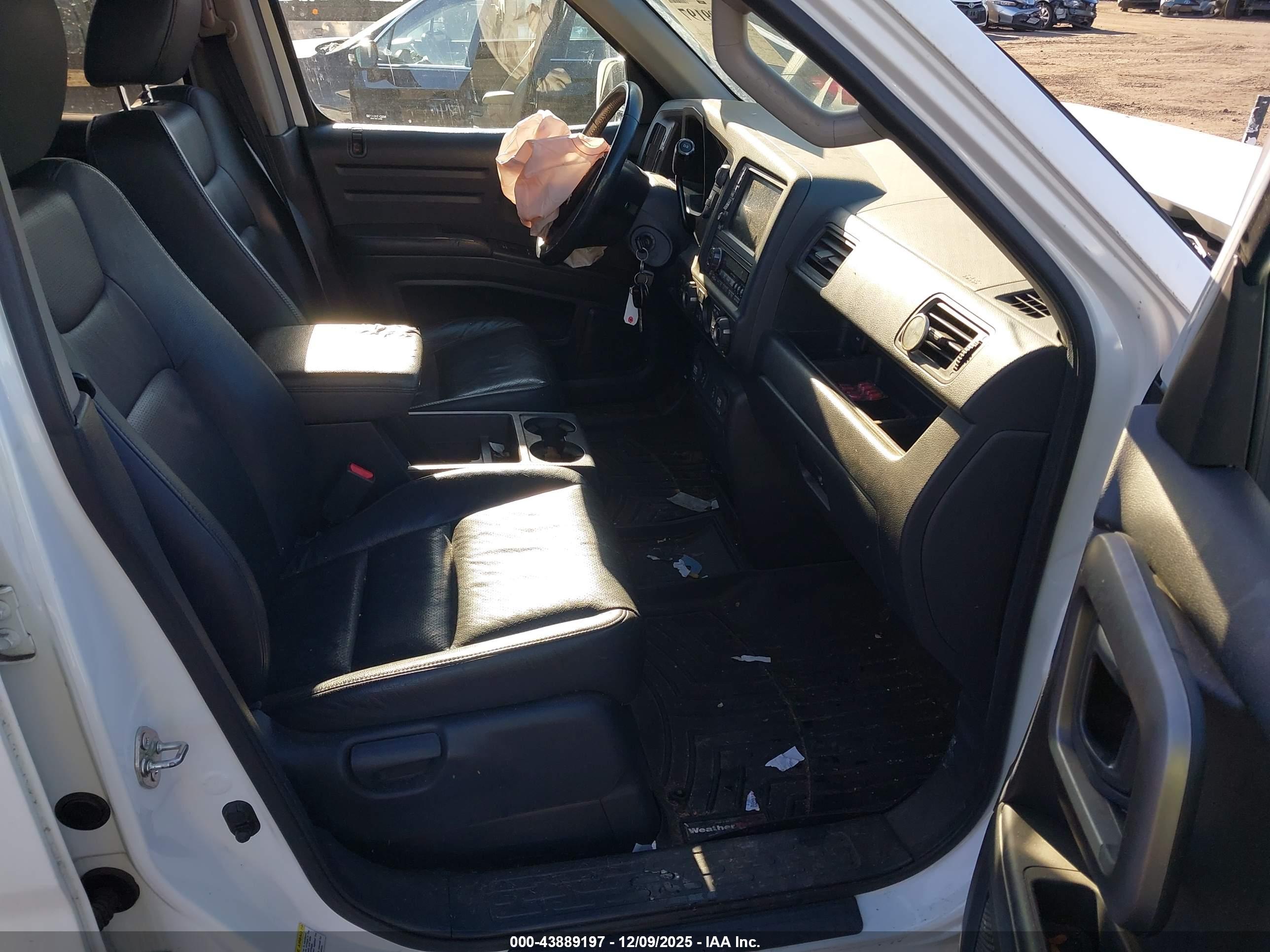 HONDA RIDGELINE image 5