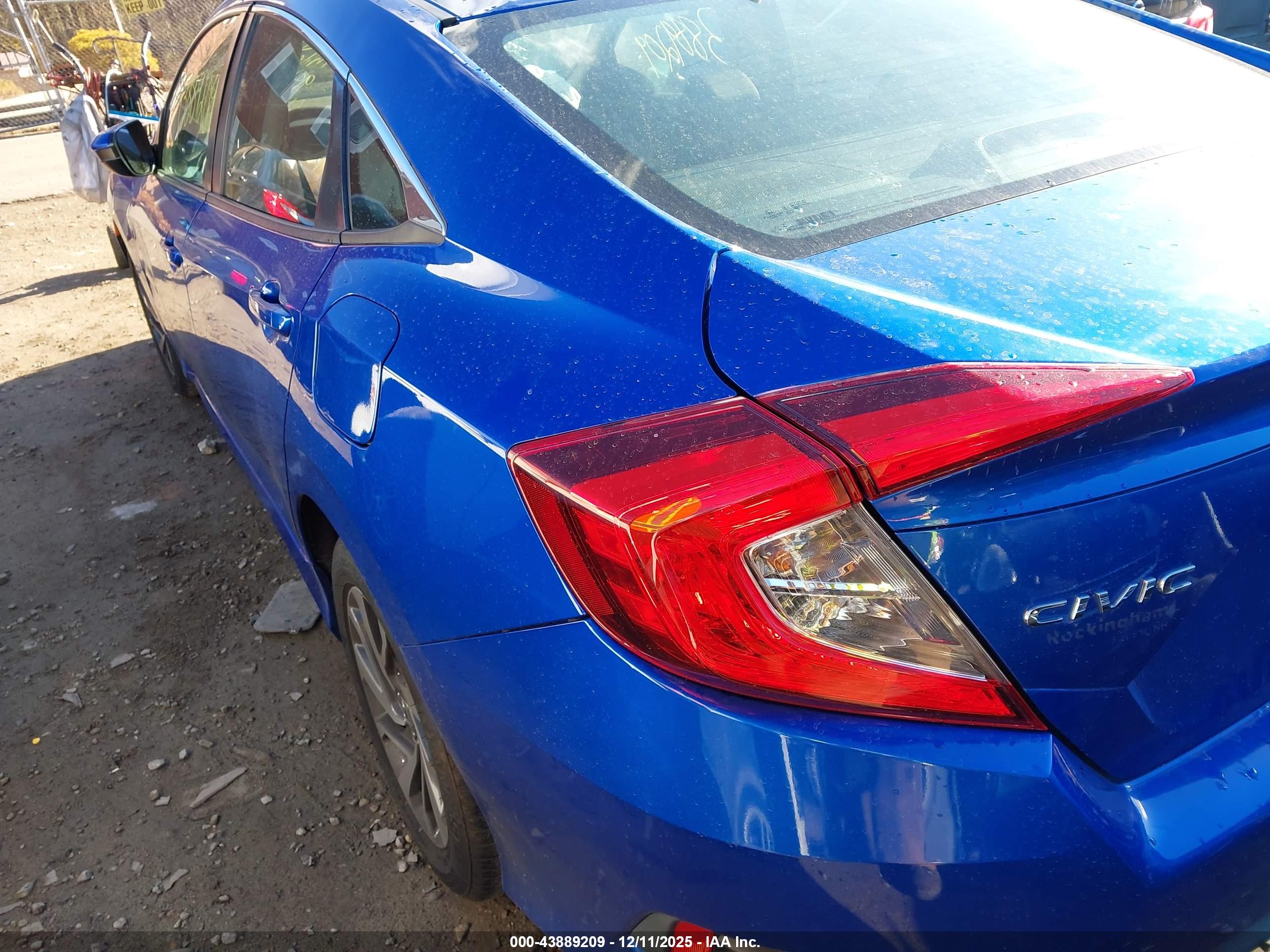 HONDA CIVIC image 3