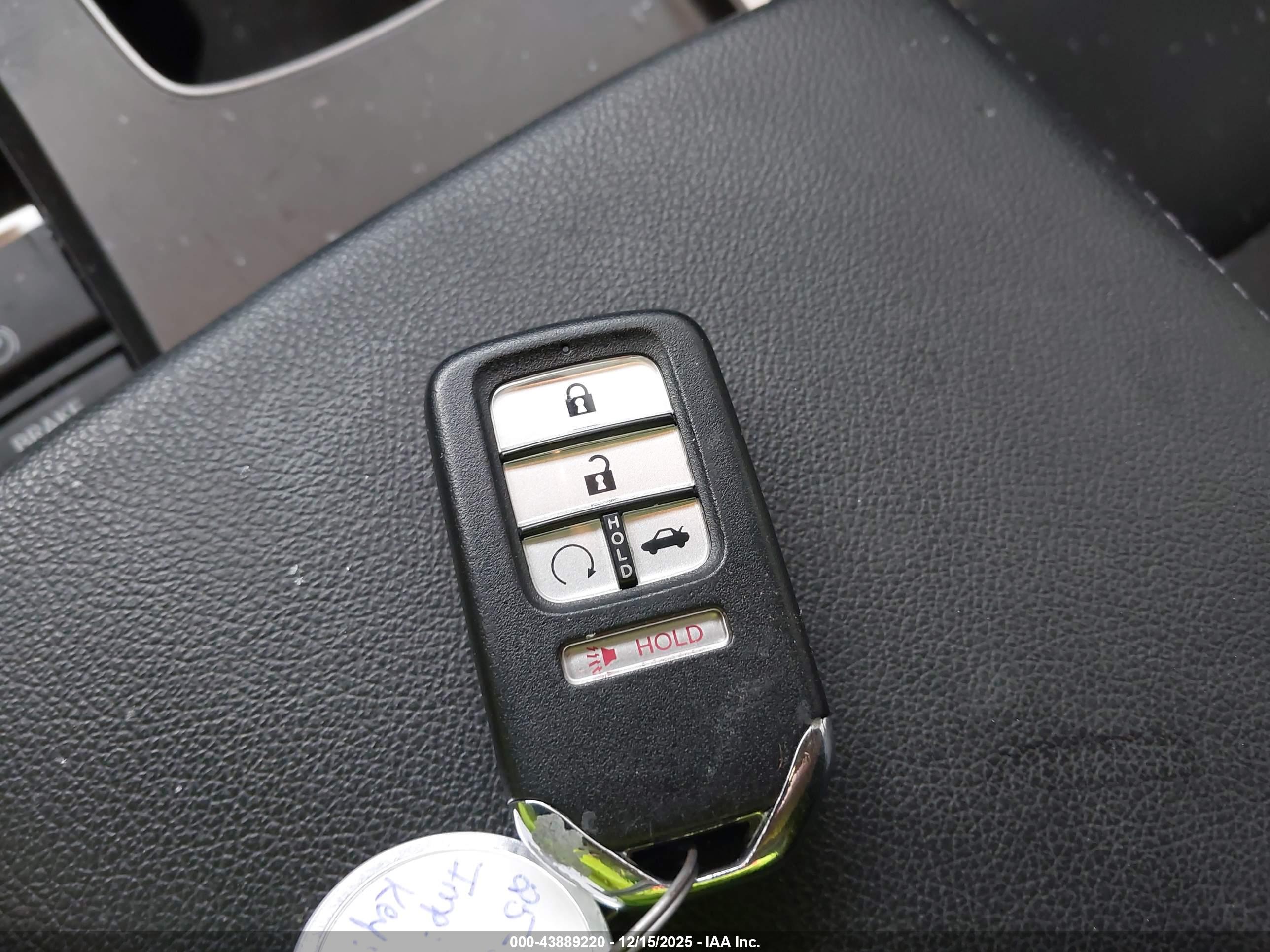 HONDA ACCORD image 11