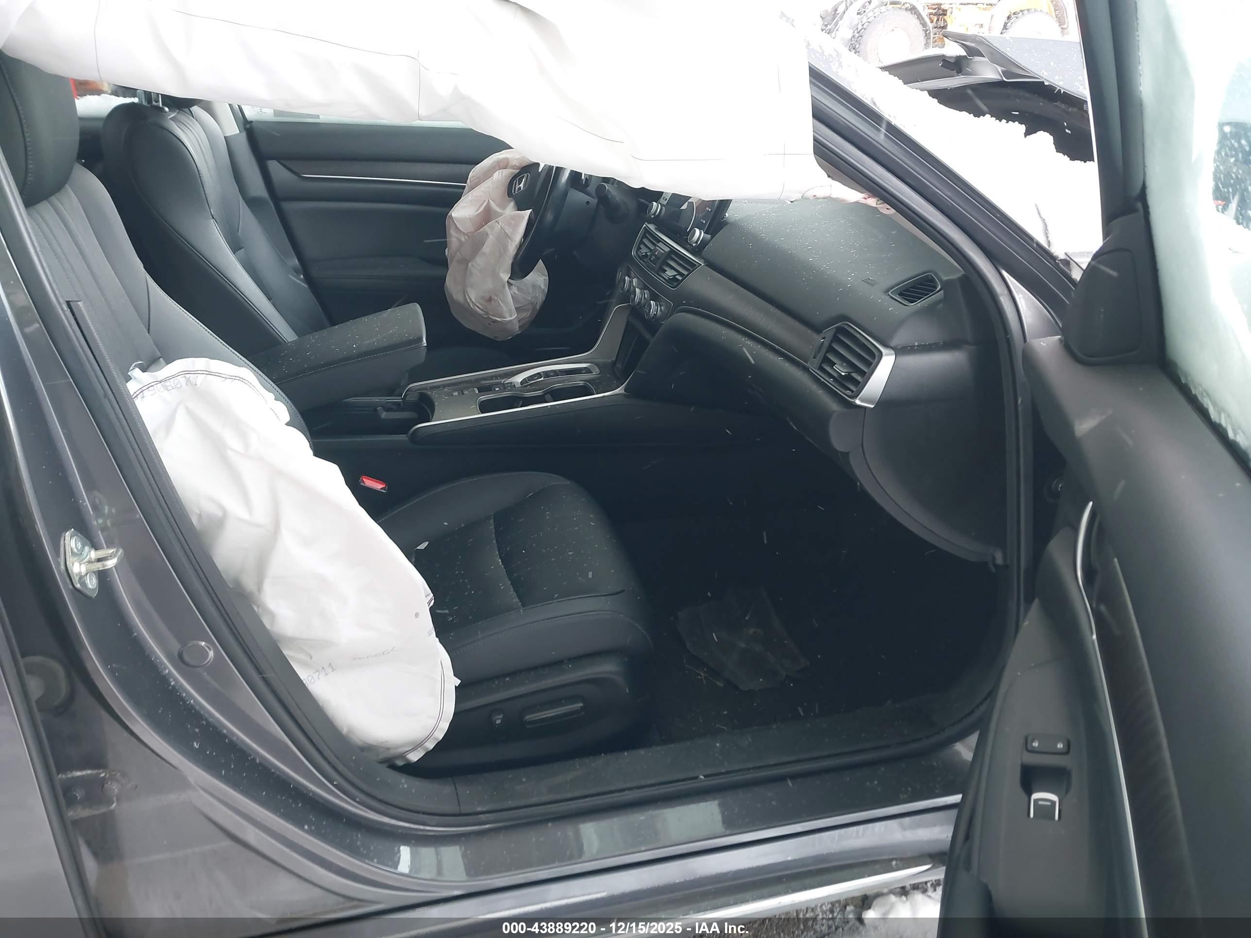 HONDA ACCORD image 5