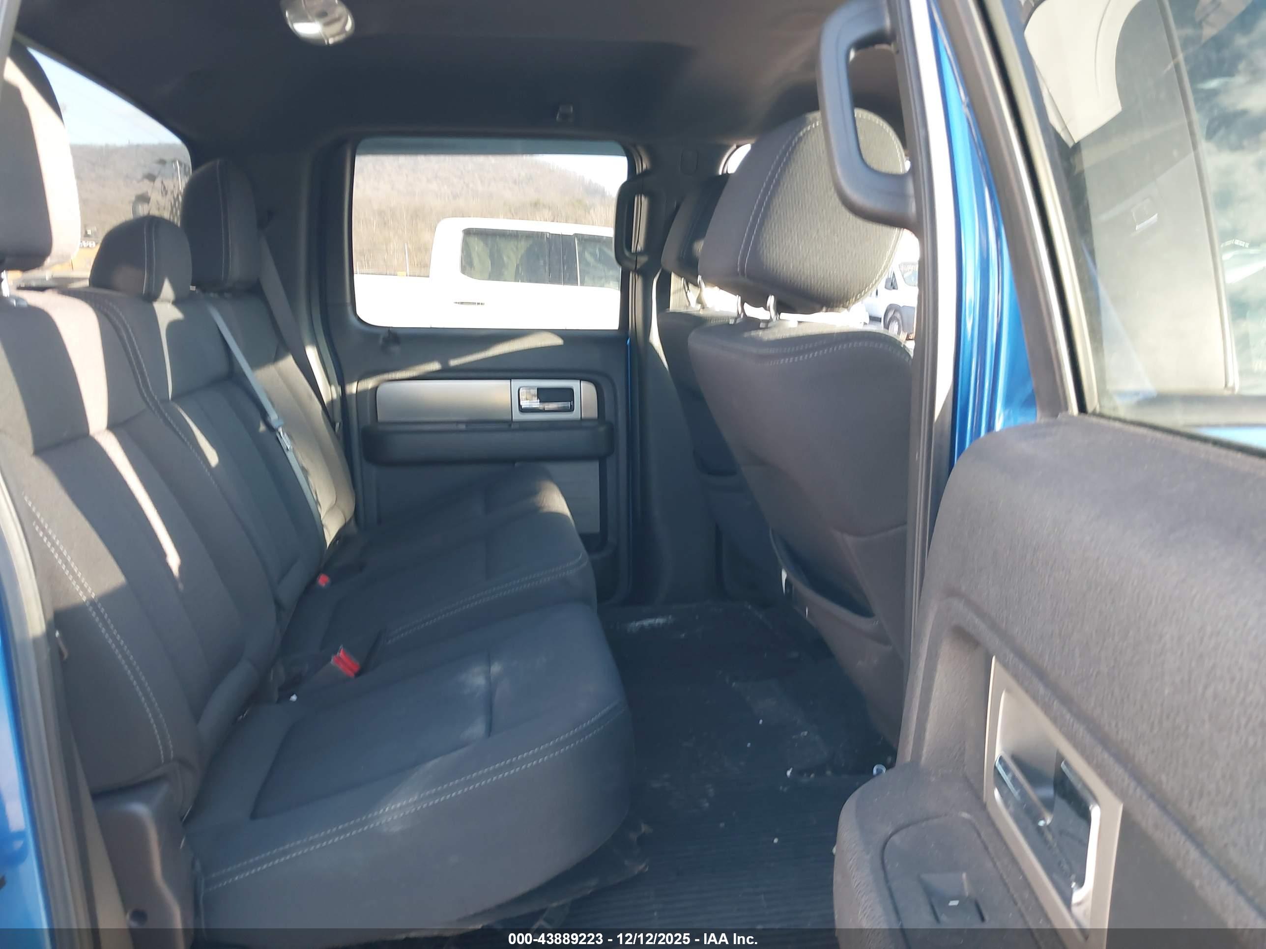 FORD F-150 image 8