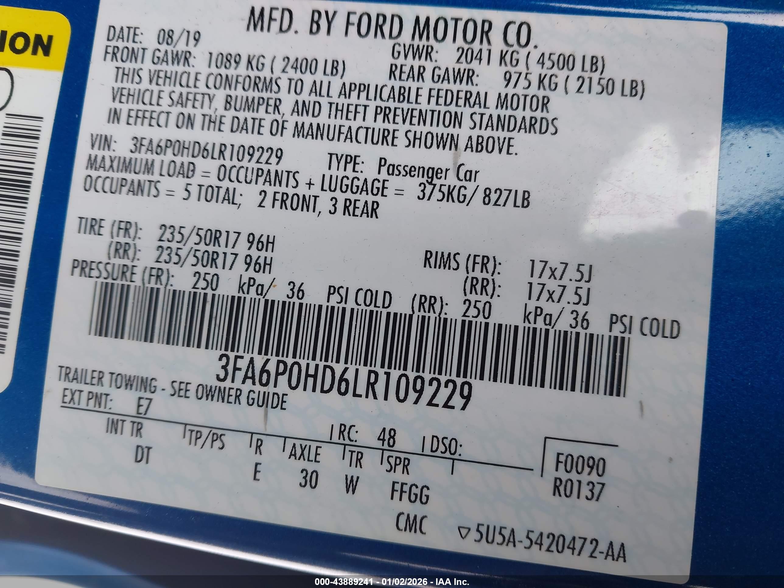 FORD FUSION image 9