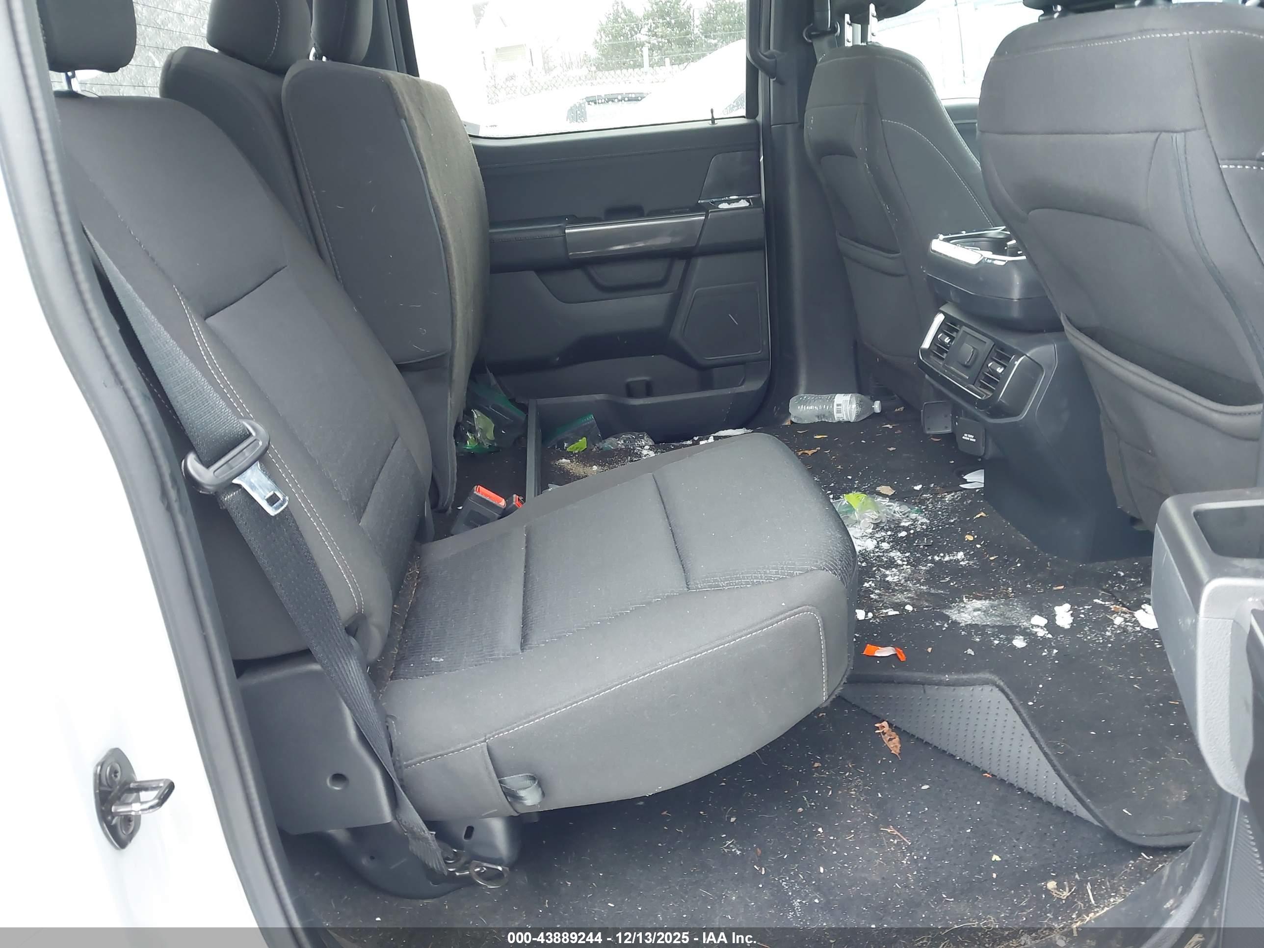 FORD F-150 image 8
