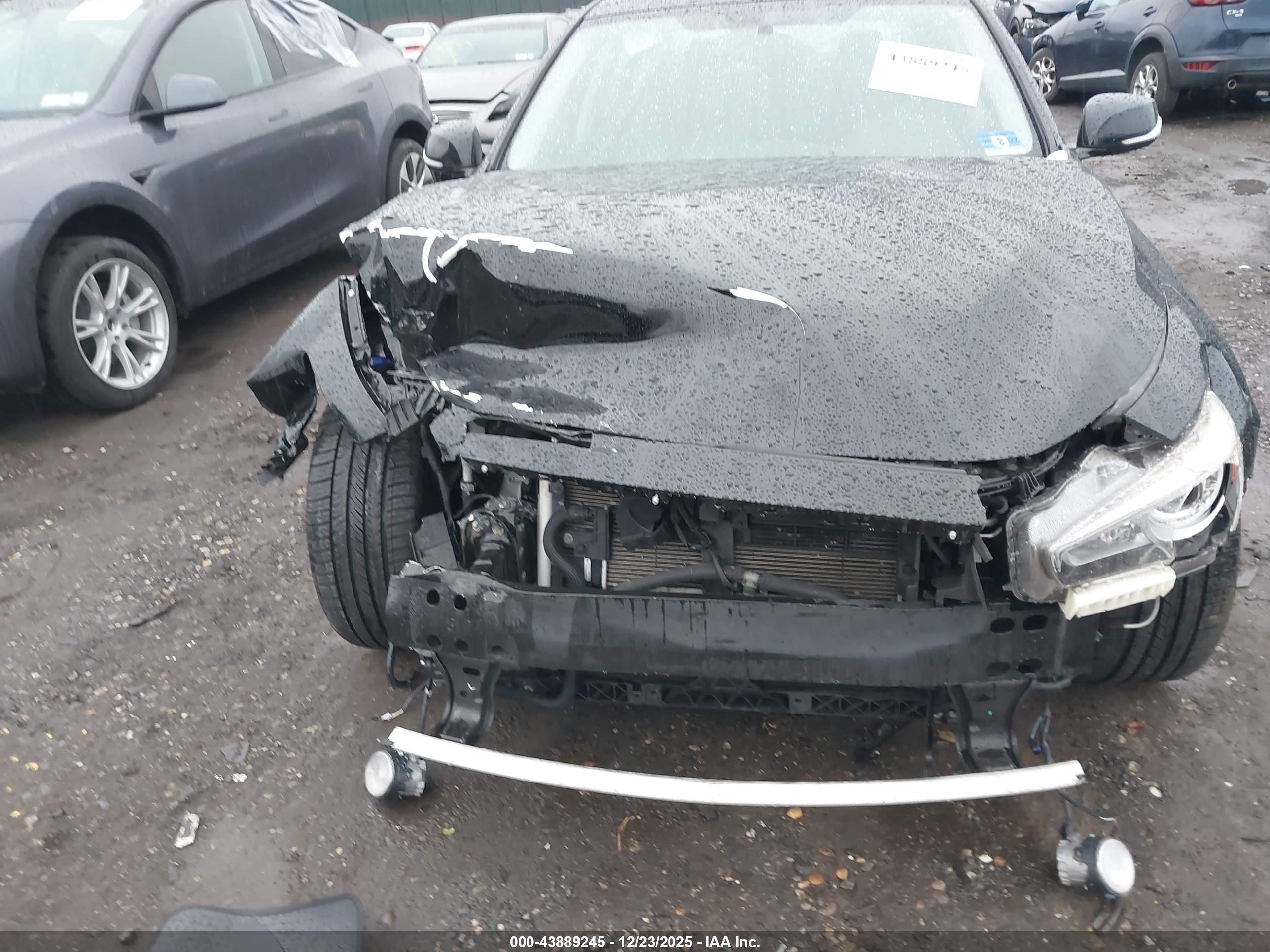 INFINITI Q50 image 10