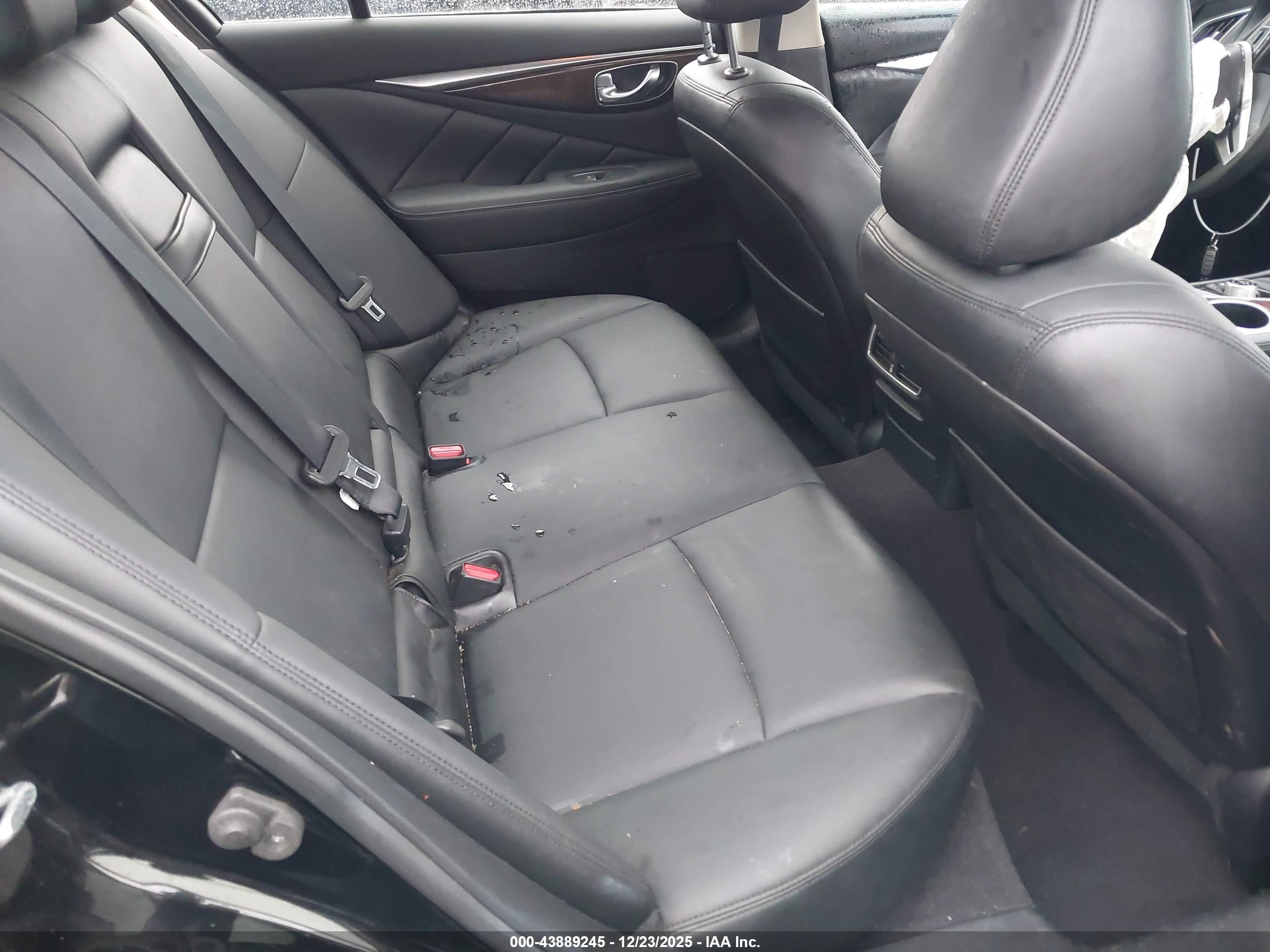 INFINITI Q50 image 8