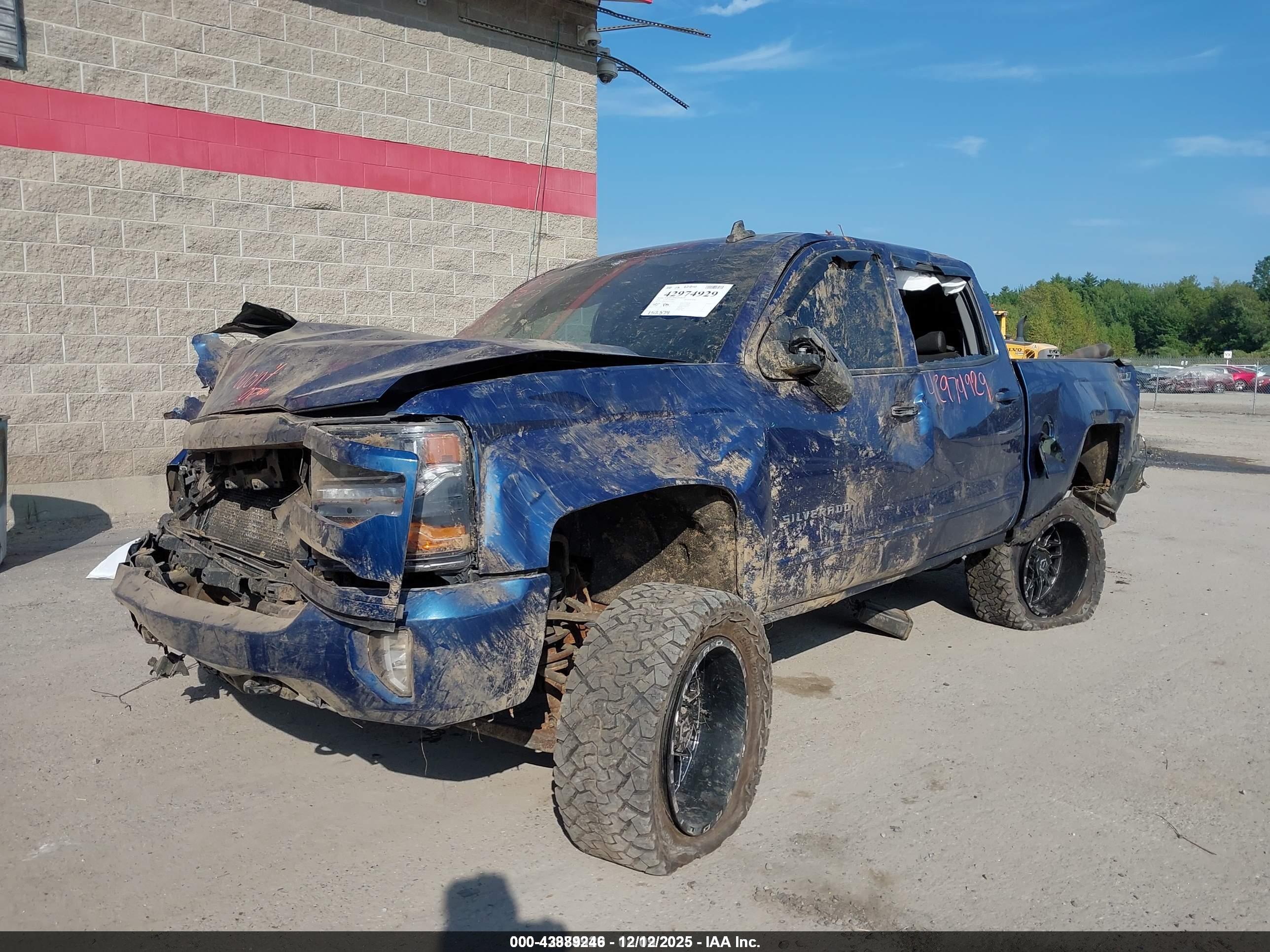 CHEVROLET SILVERADO image 2