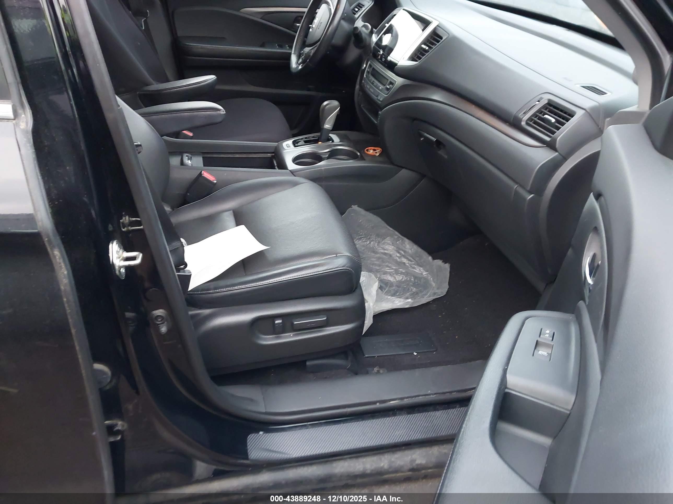 HONDA RIDGELINE image 5