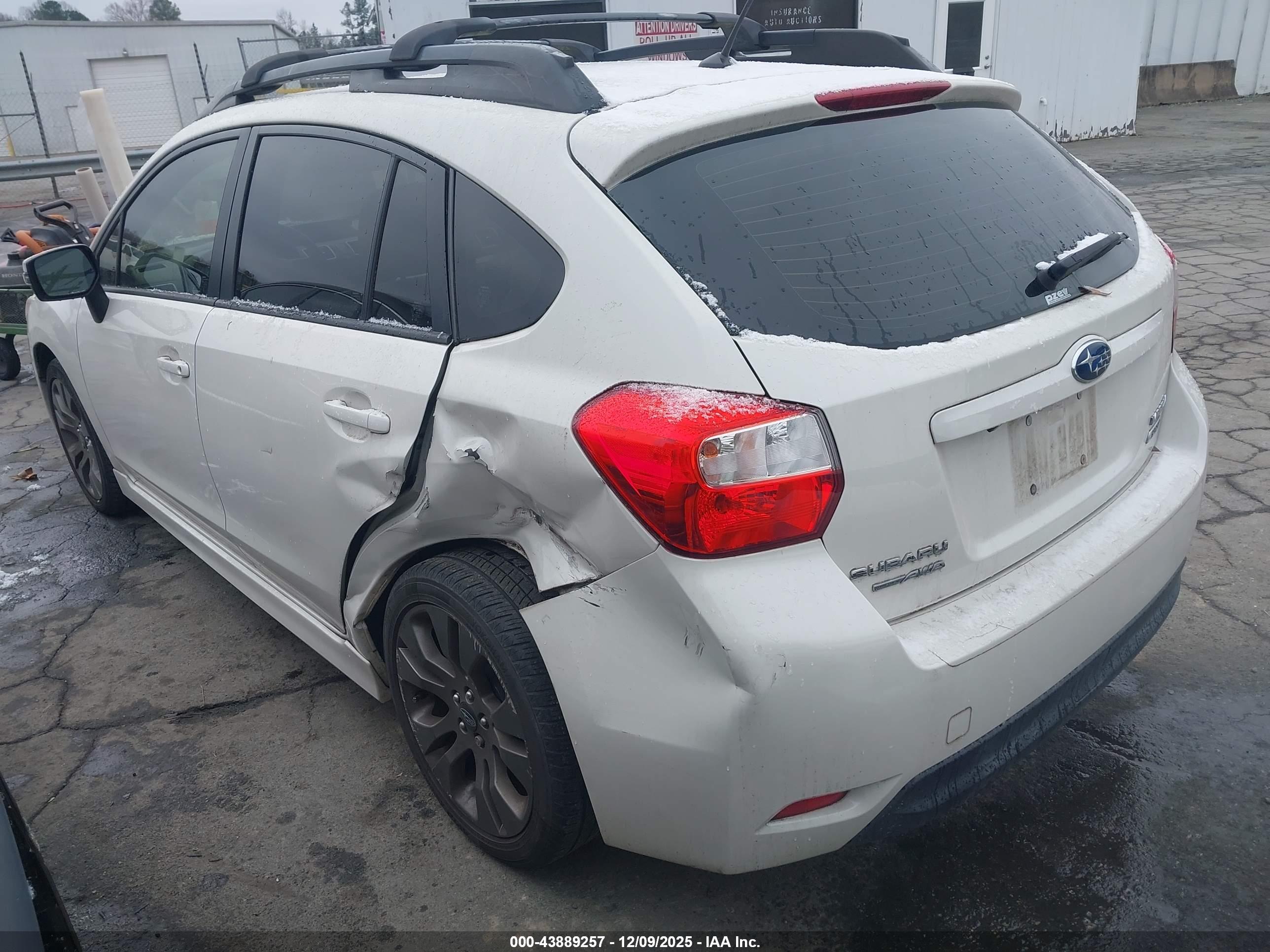 SUBARU IMPREZA image 3