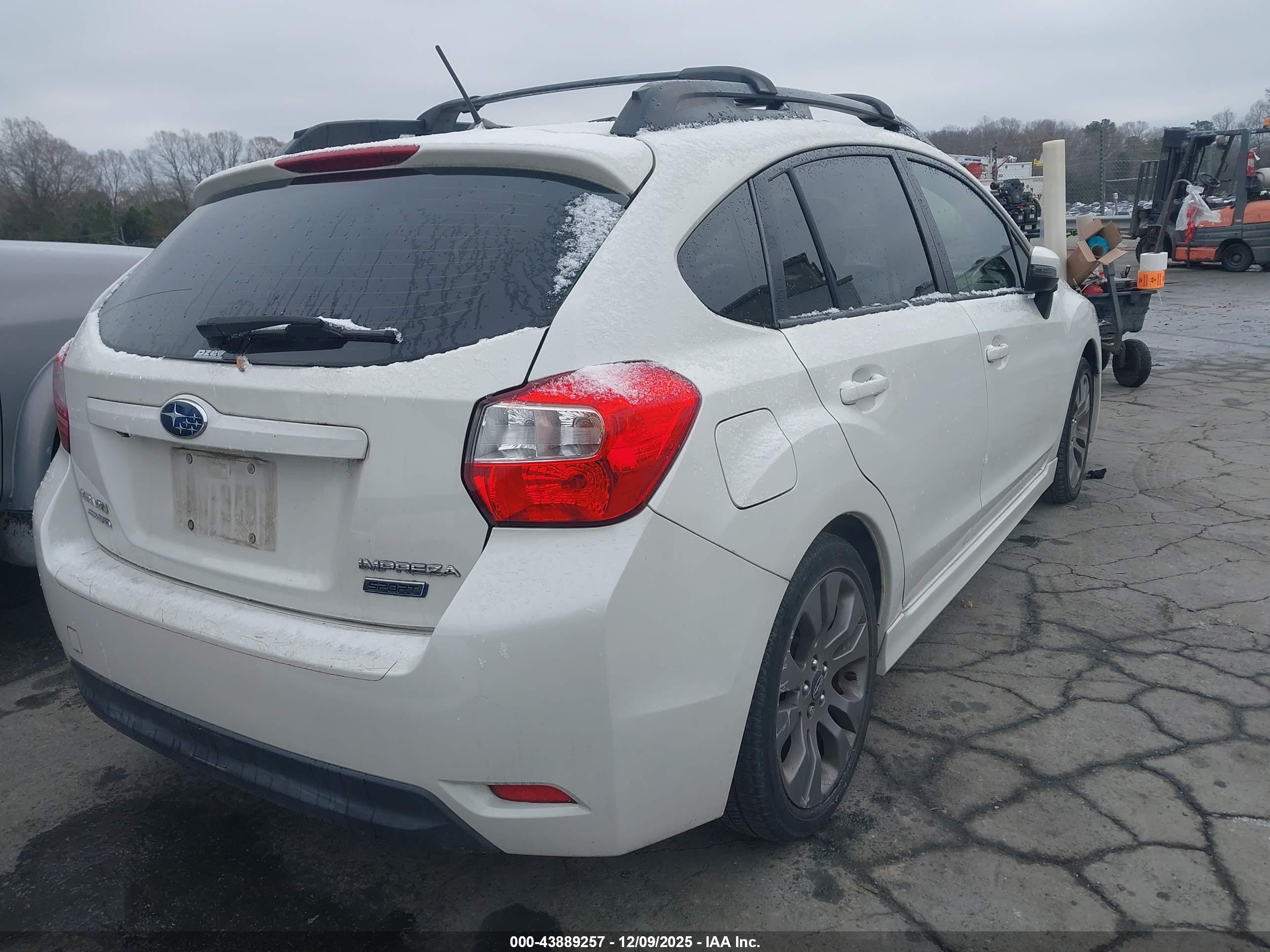 SUBARU IMPREZA image 4