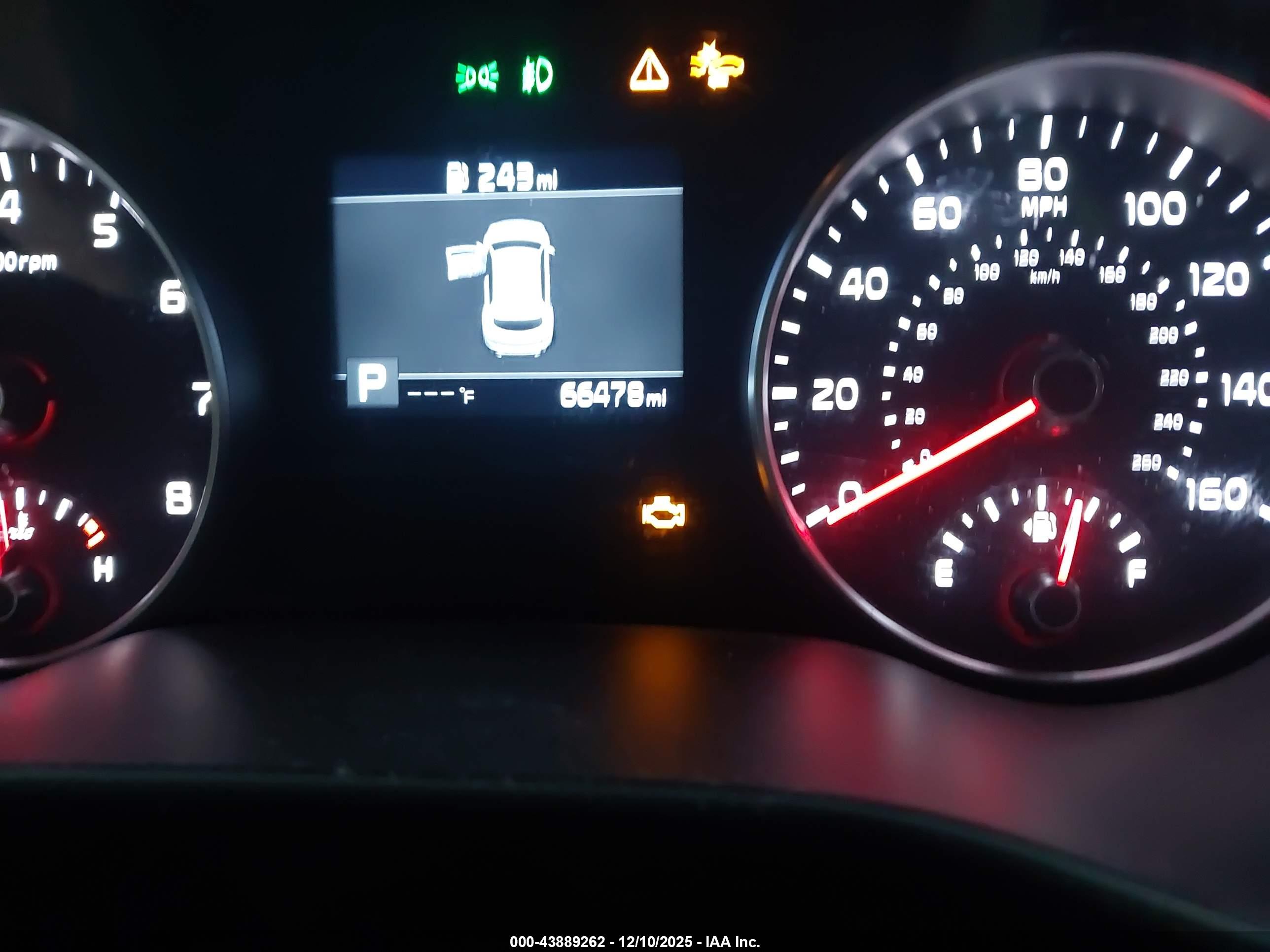 KIA SPORTAGE image 7