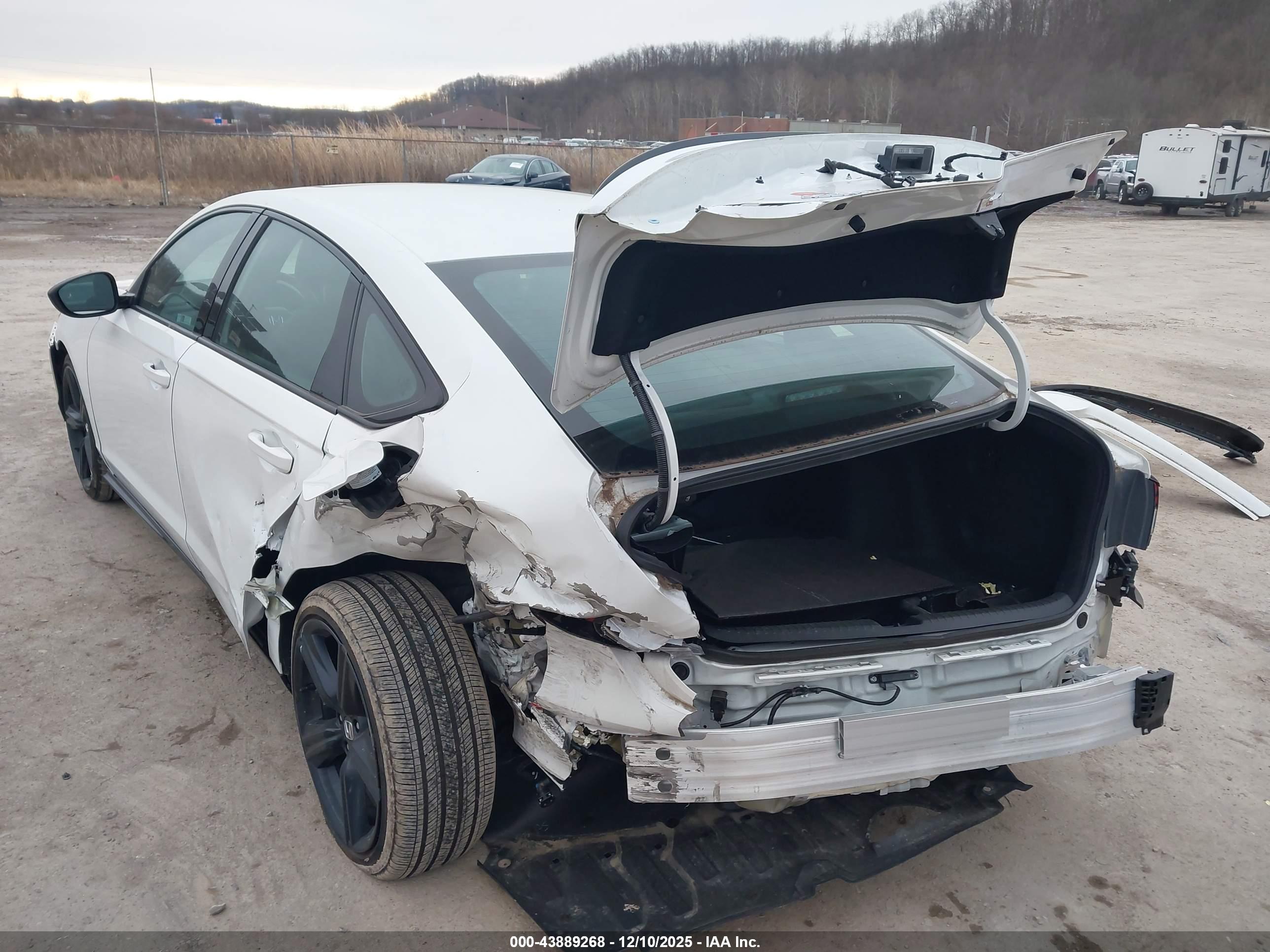 HONDA ACCORD image 6