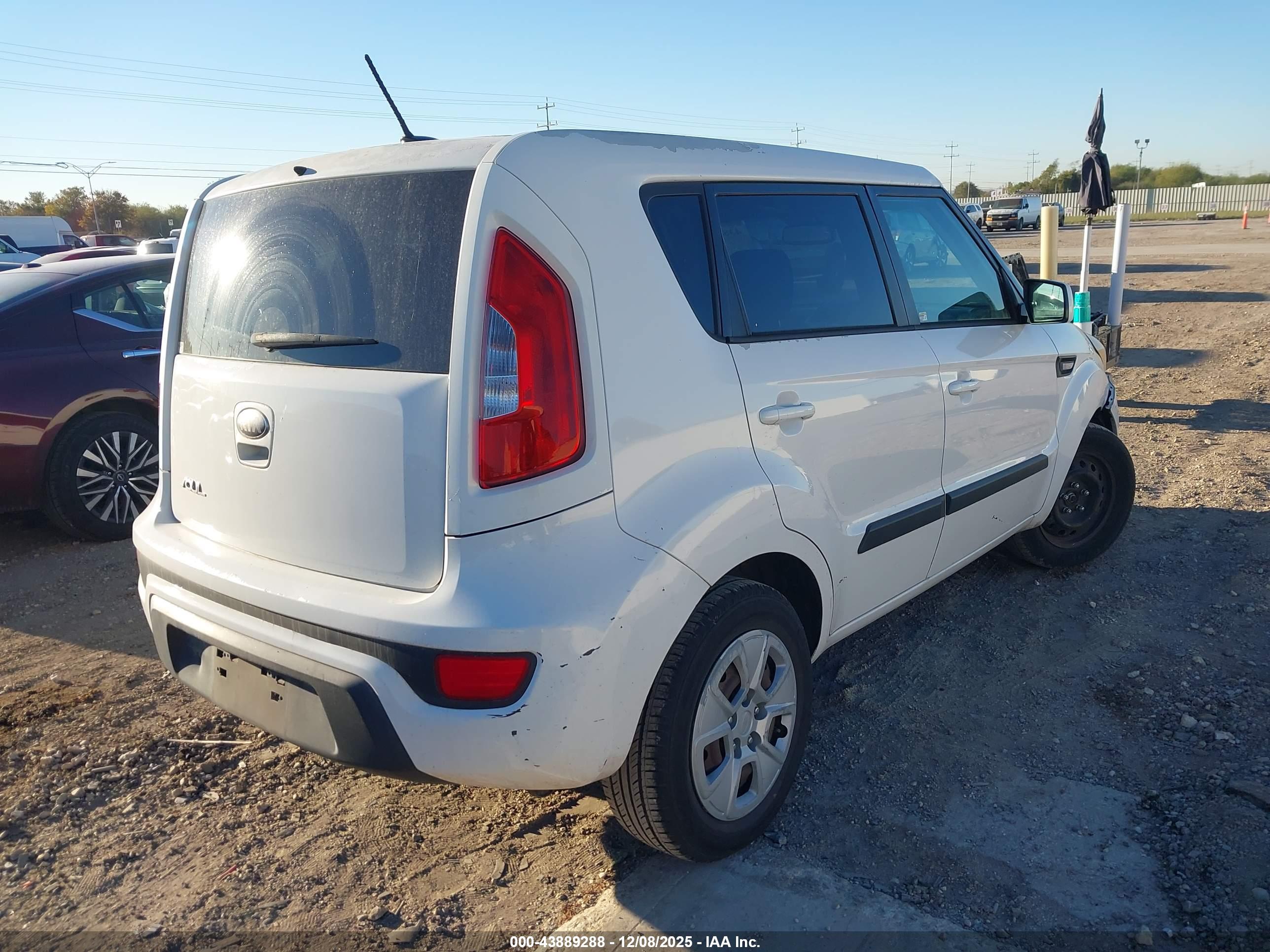 KIA SOUL image 4