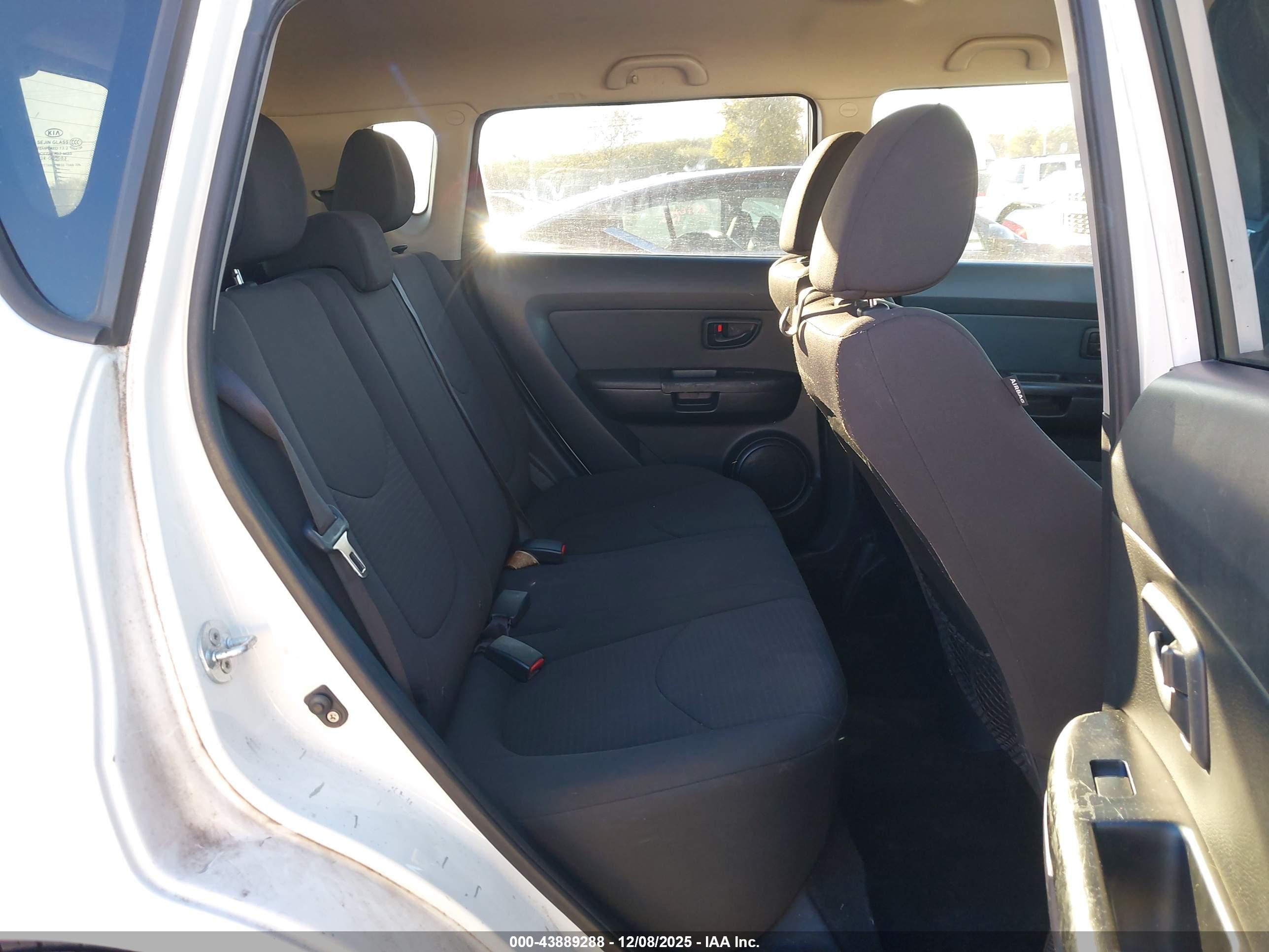 KIA SOUL image 8