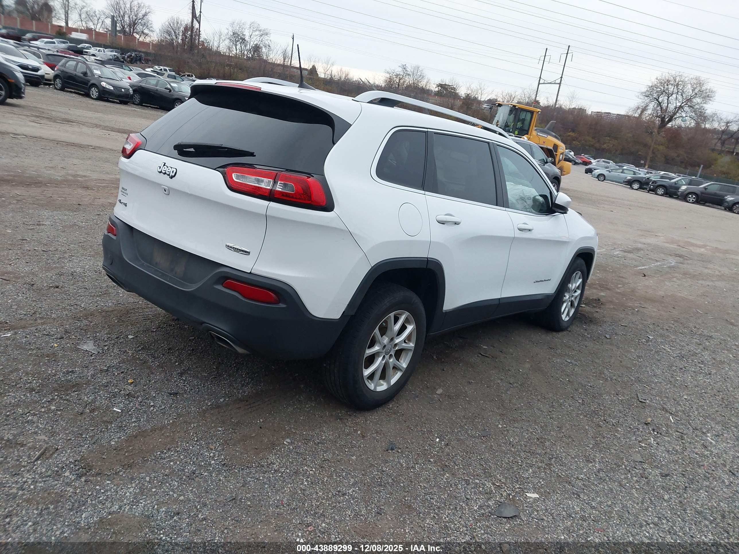 JEEP CHEROKEE image 4
