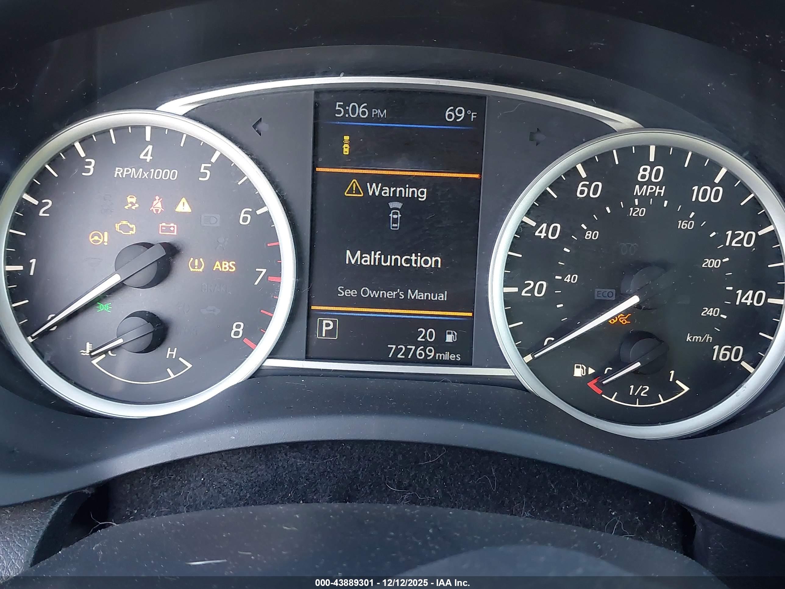 NISSAN SENTRA image 7