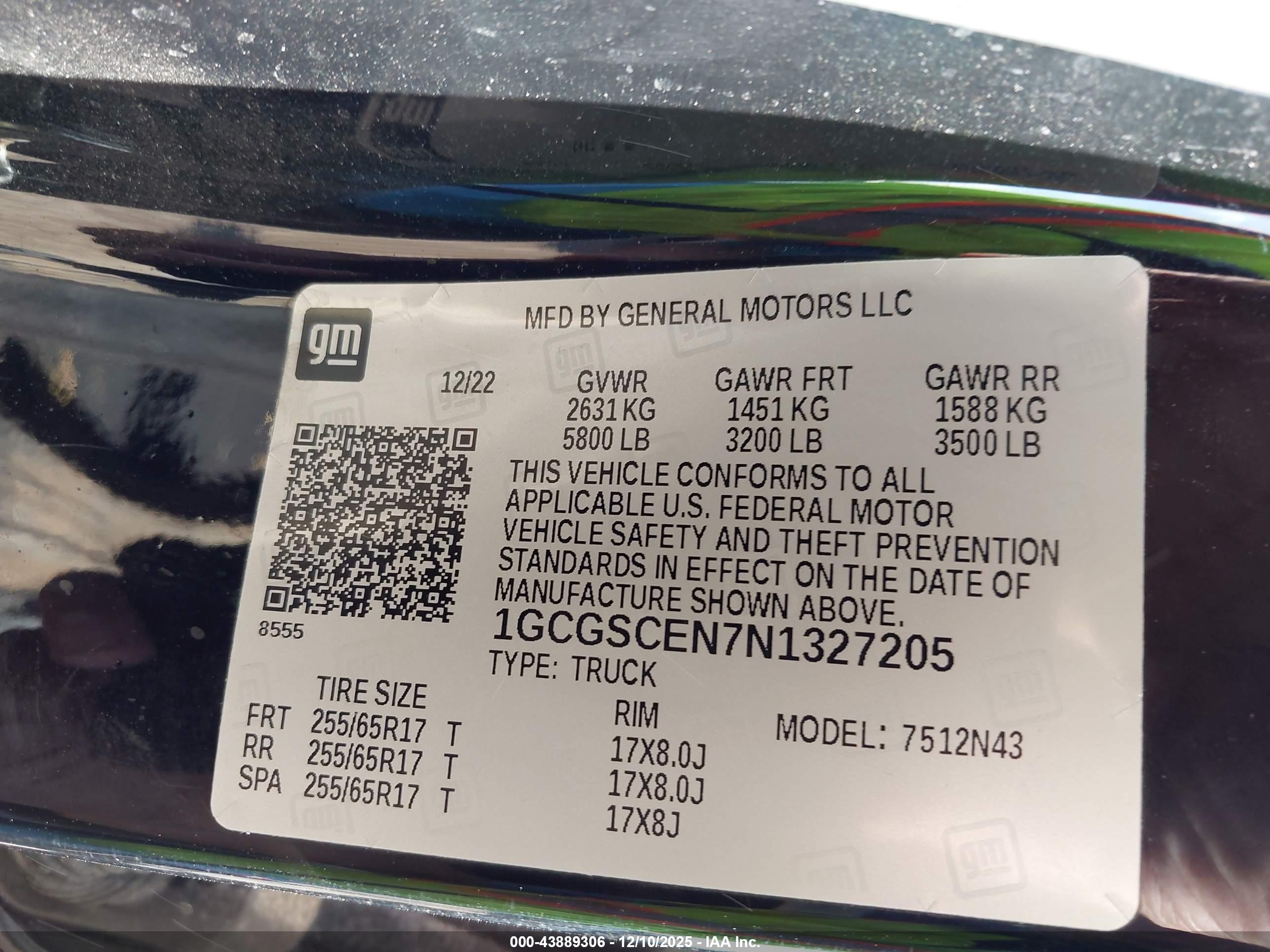 CHEVROLET COLORADO image 9