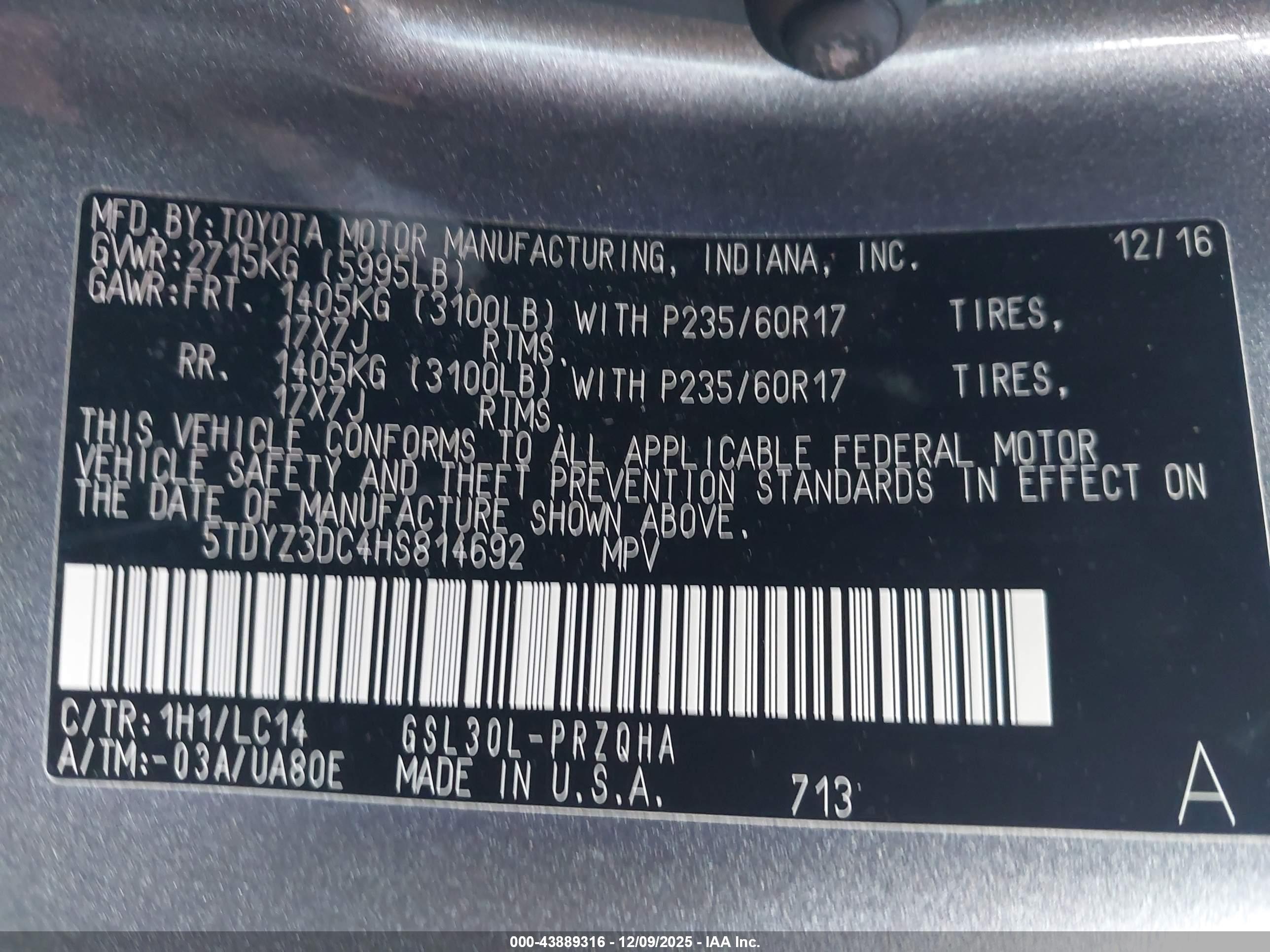 TOYOTA SIENNA image 9