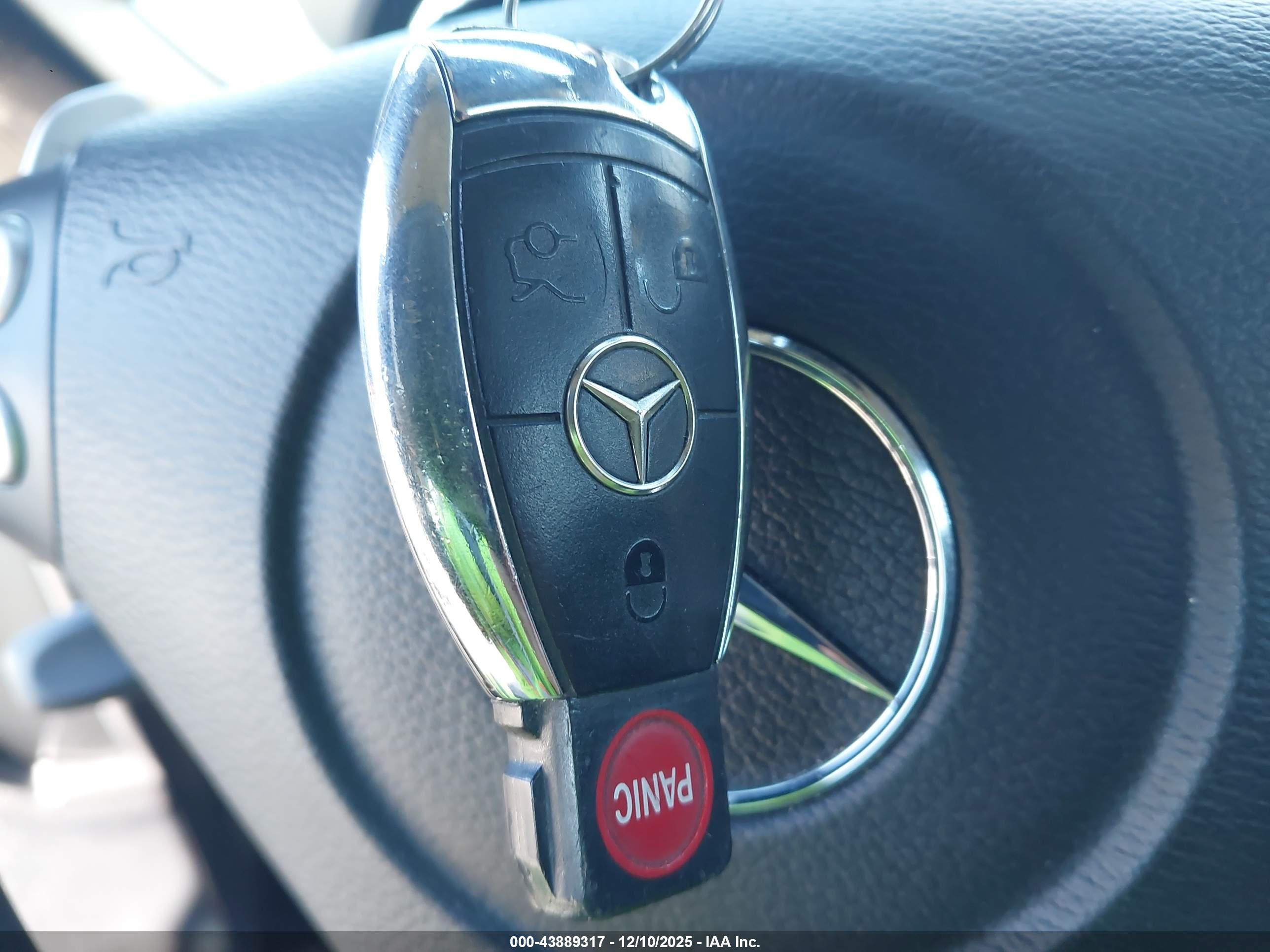 MERCEDES-BENZ SLK image 11