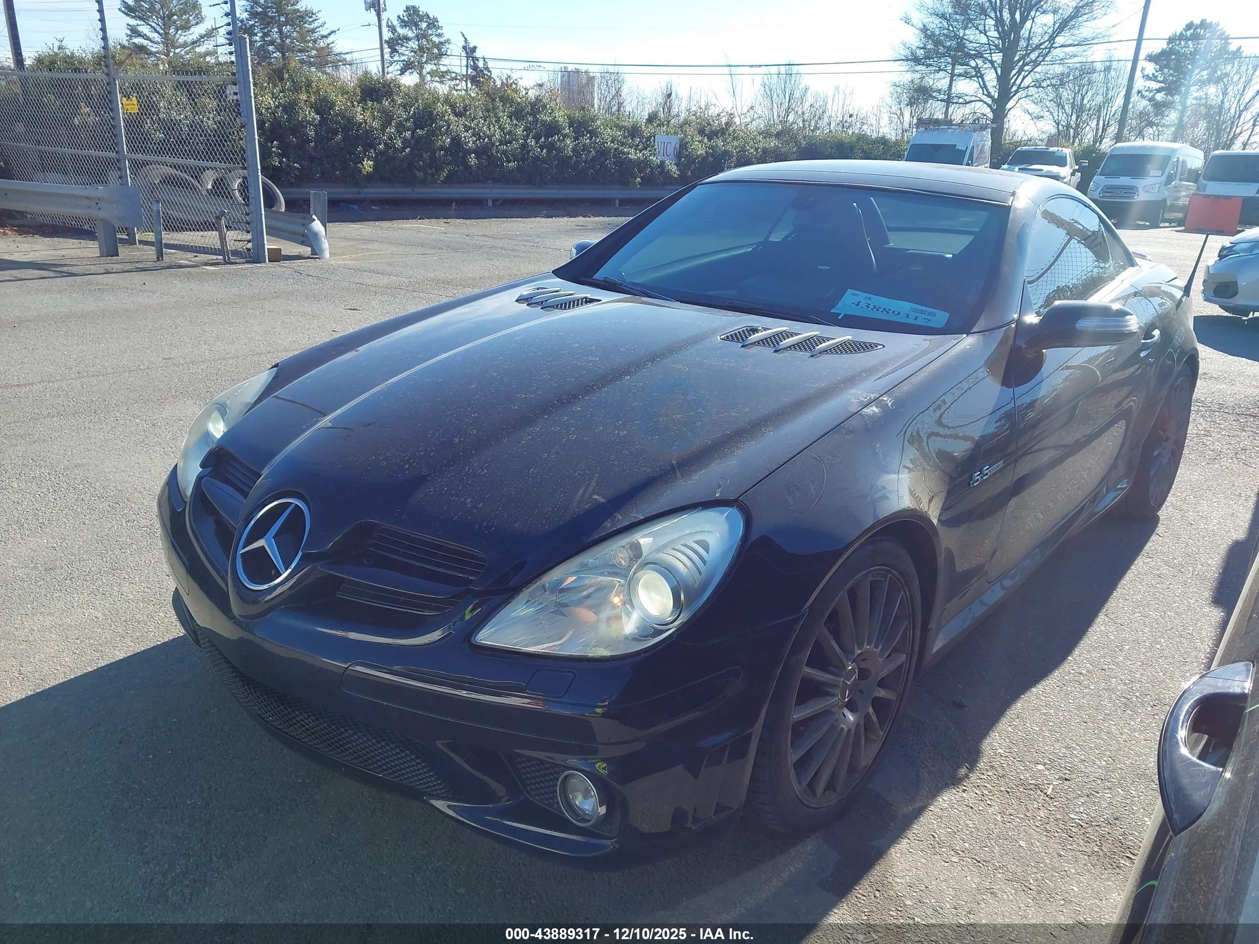 MERCEDES-BENZ SLK image 2
