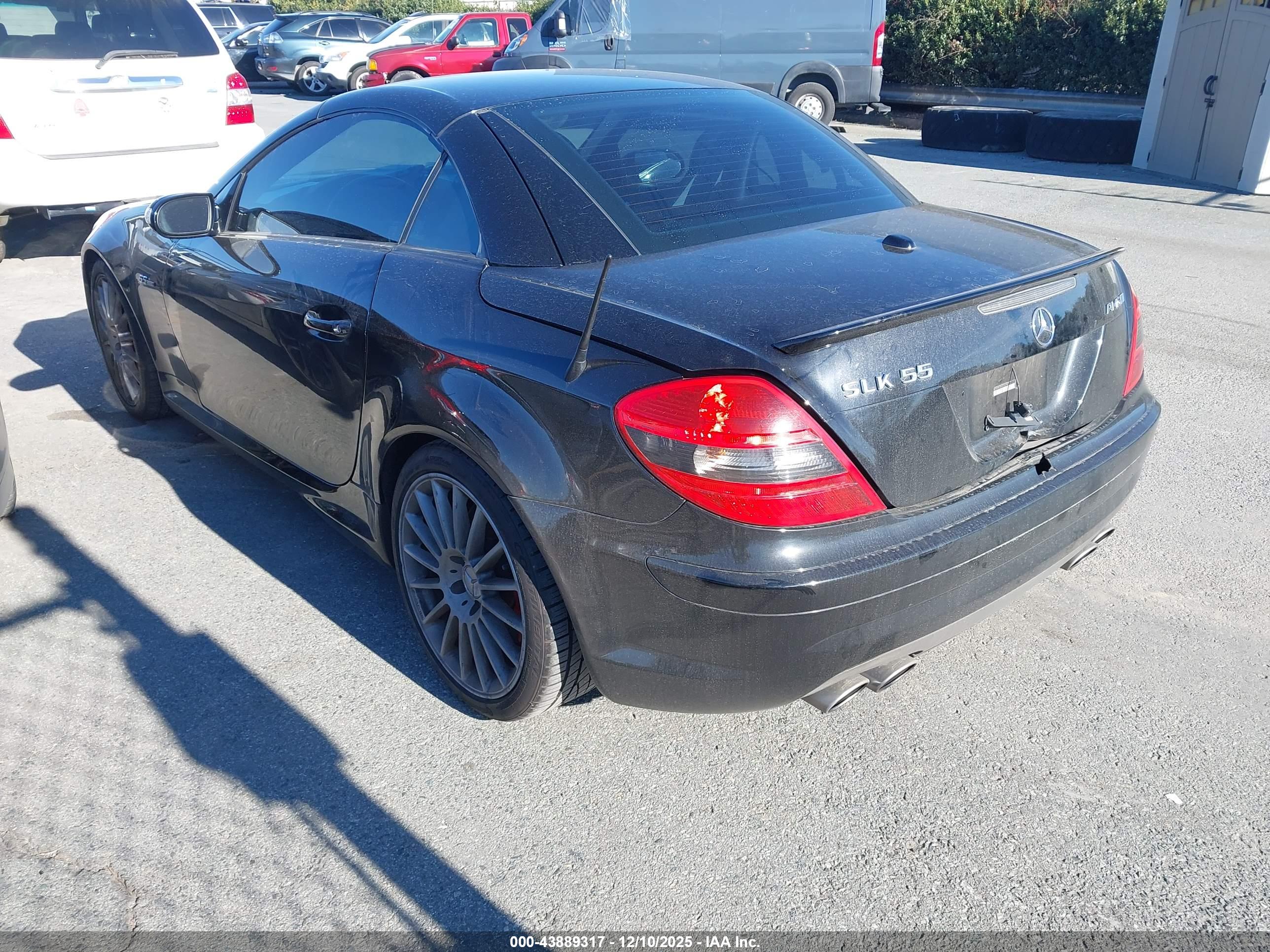 MERCEDES-BENZ SLK image 3