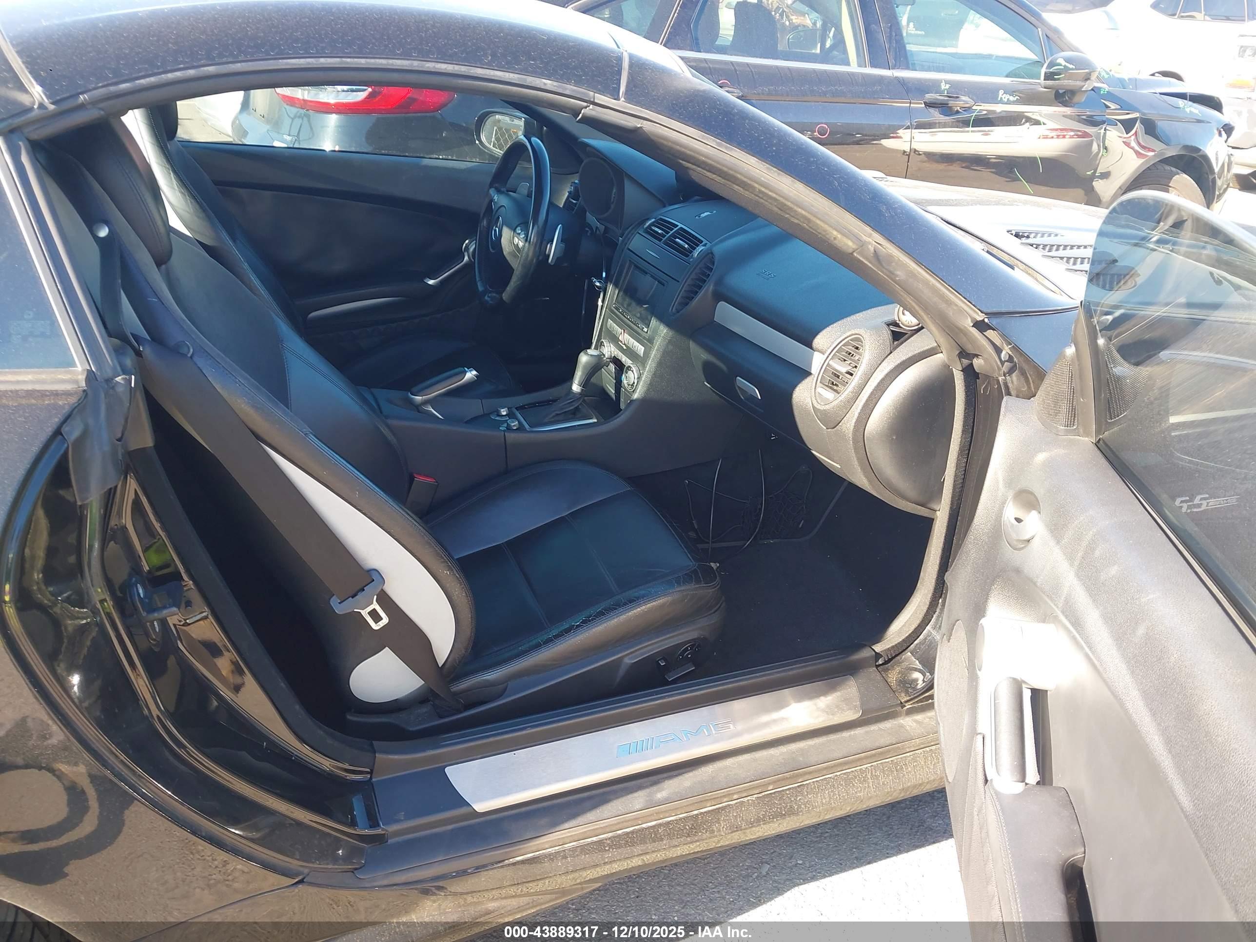 MERCEDES-BENZ SLK image 5