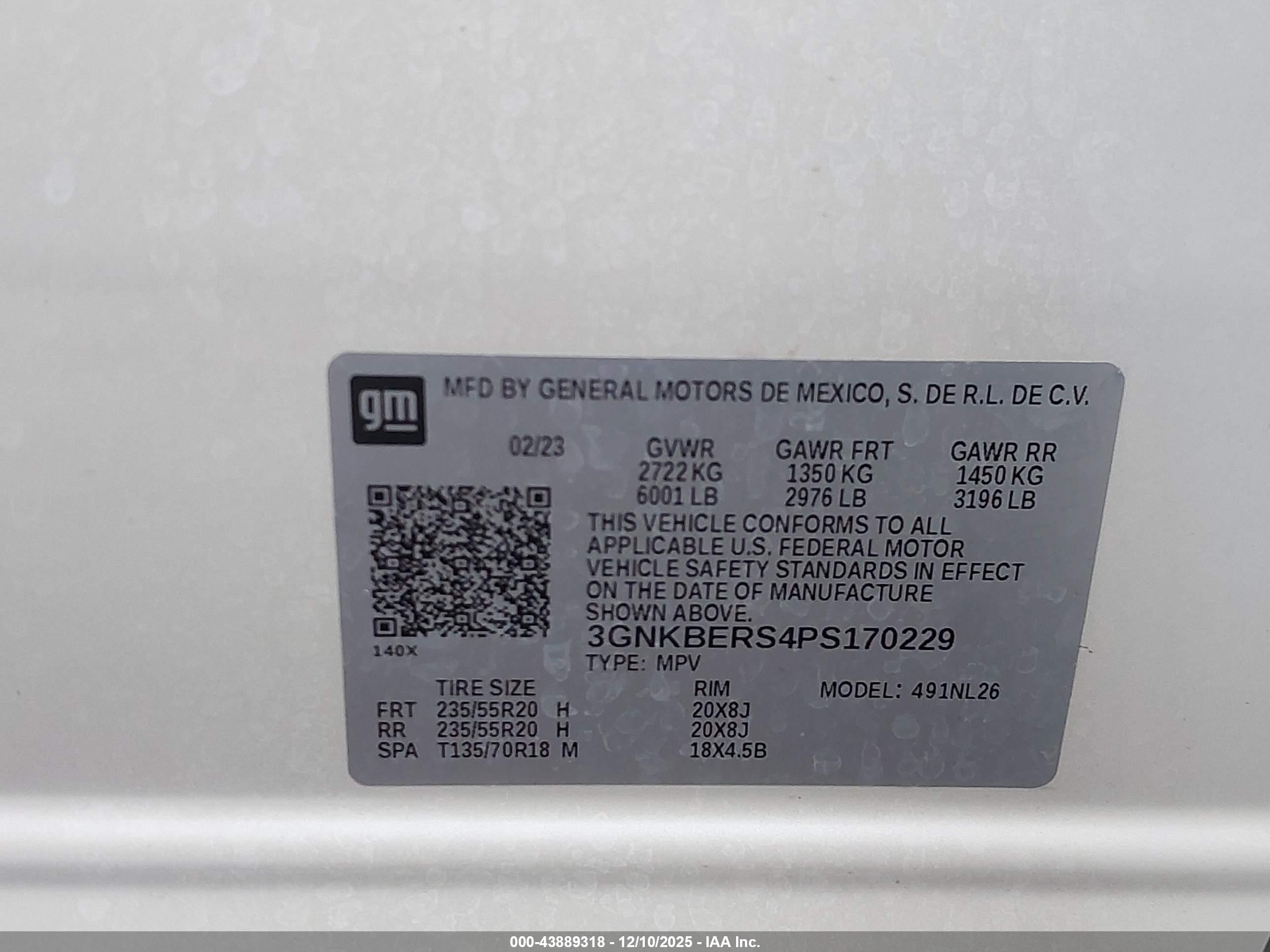 CHEVROLET BLAZER image 9