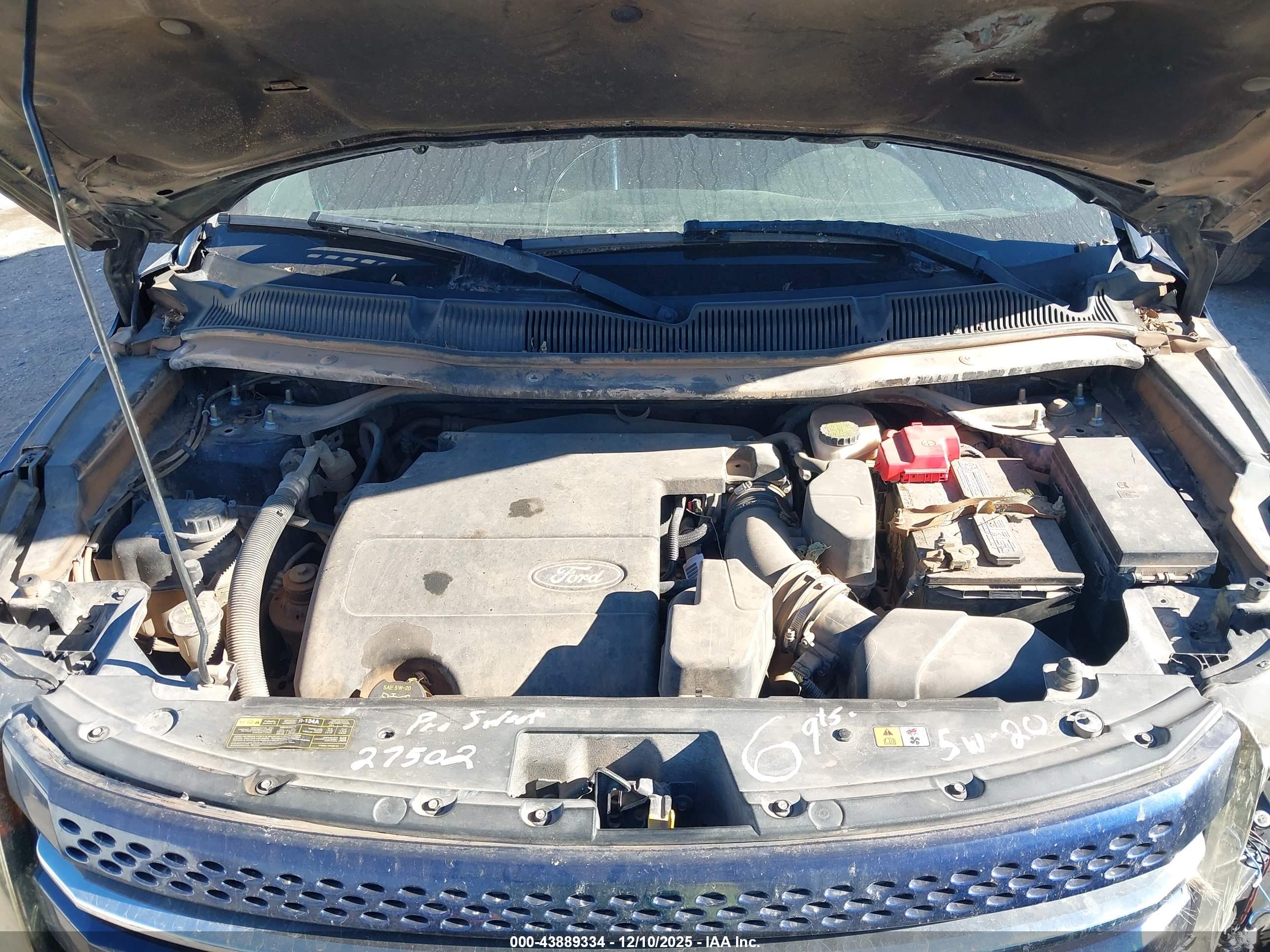FORD EXPLORER image 10