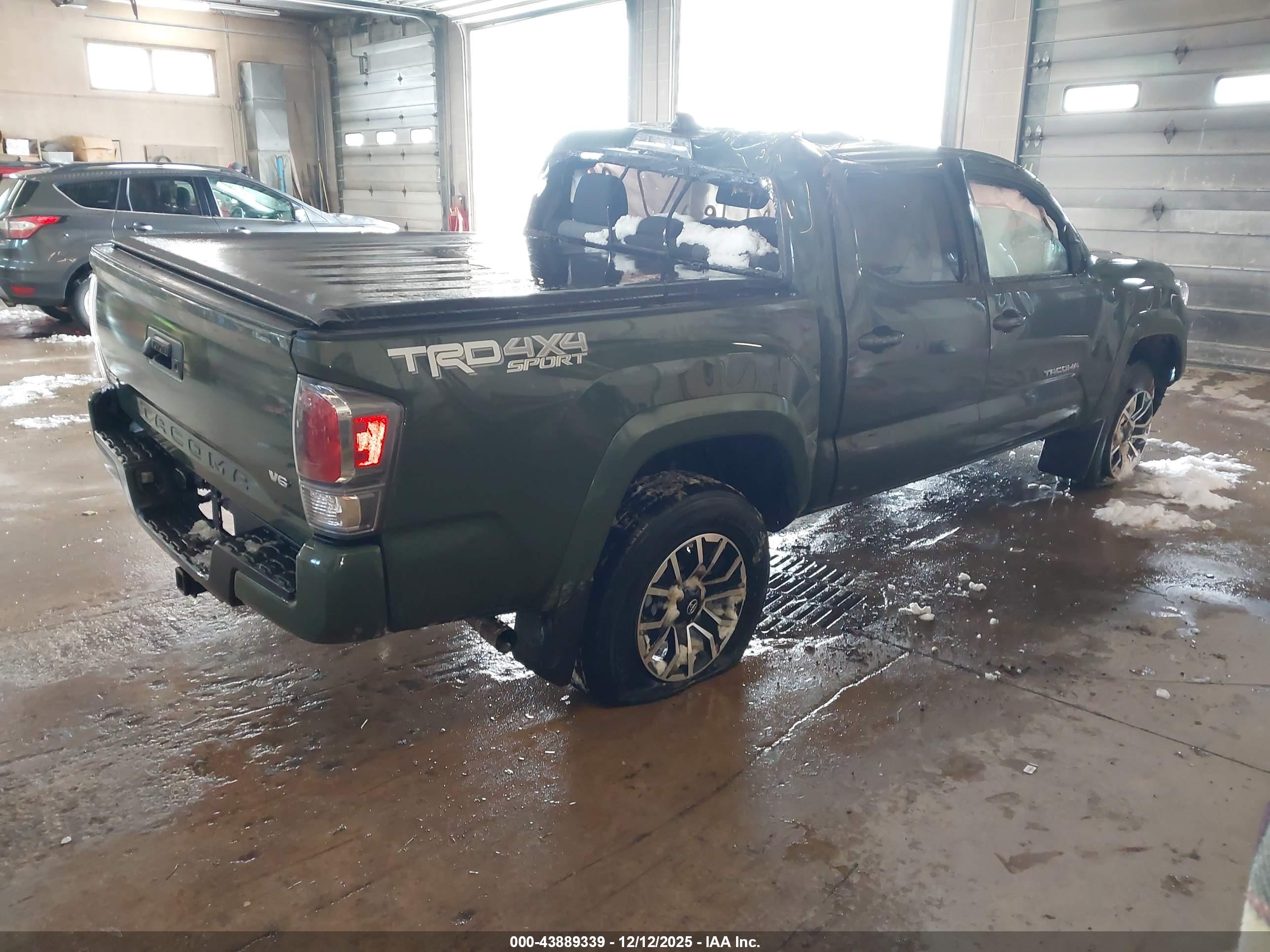 TOYOTA TACOMA image 4