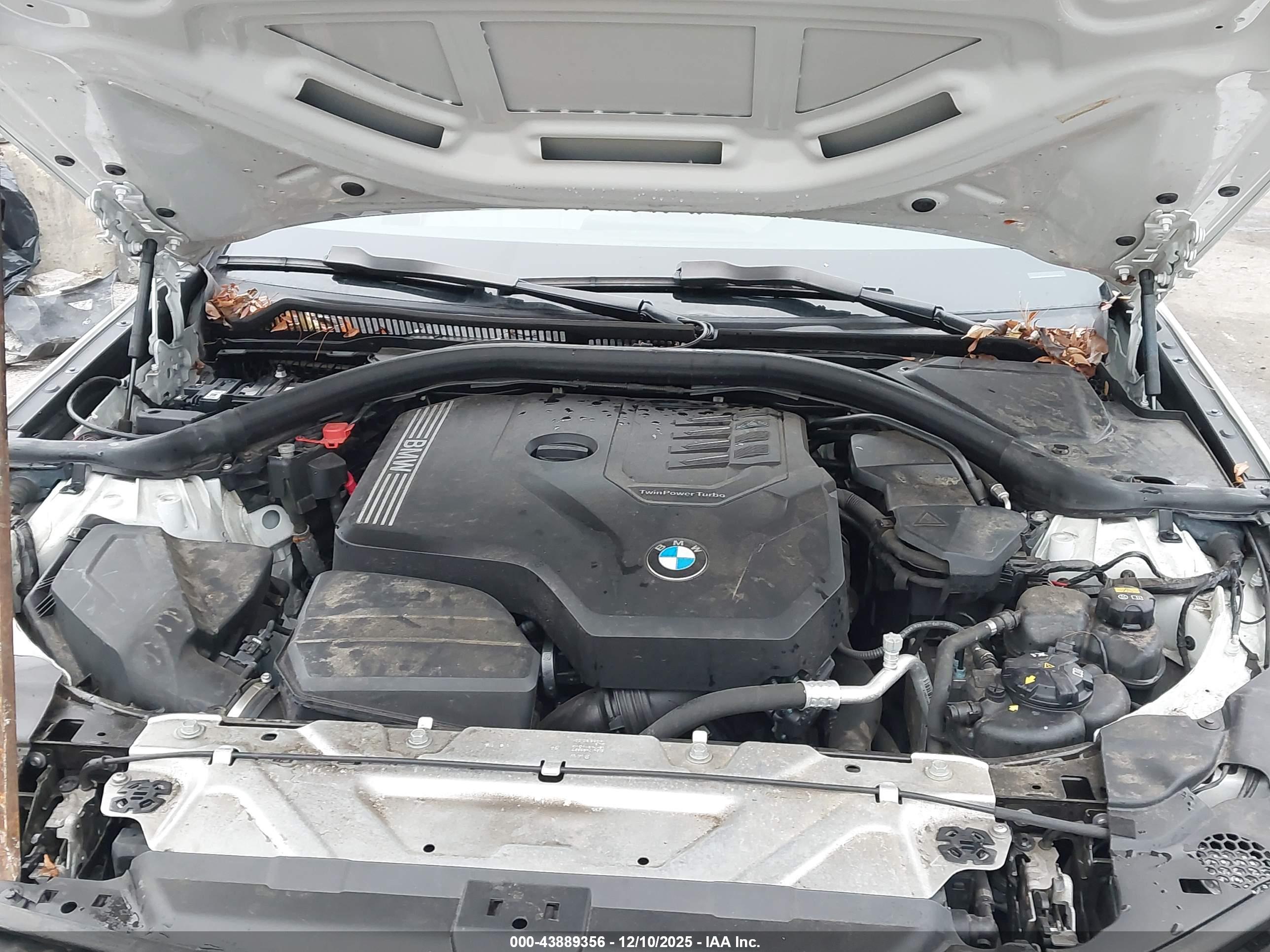 BMW 330I image 10