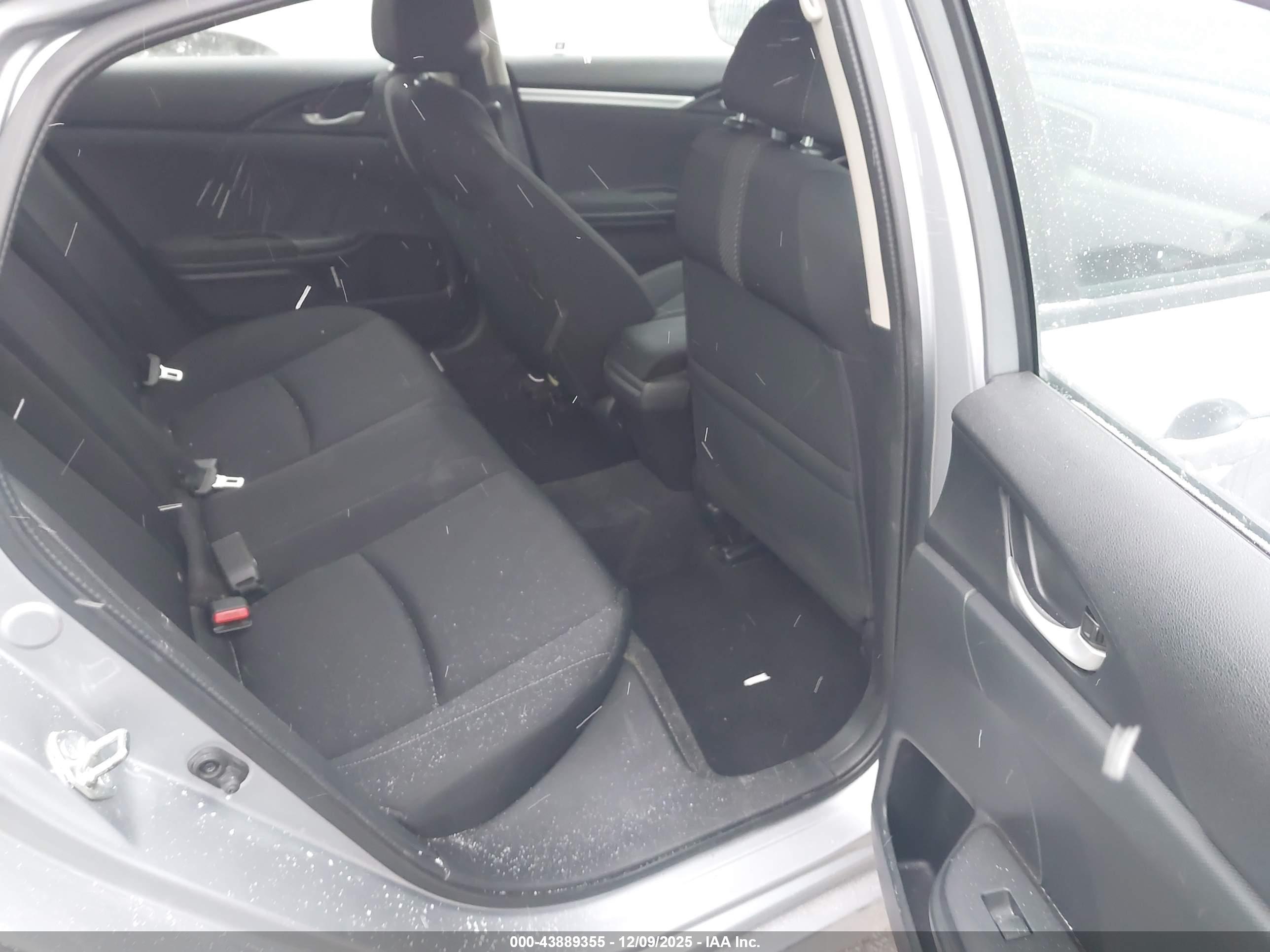 HONDA CIVIC image 8