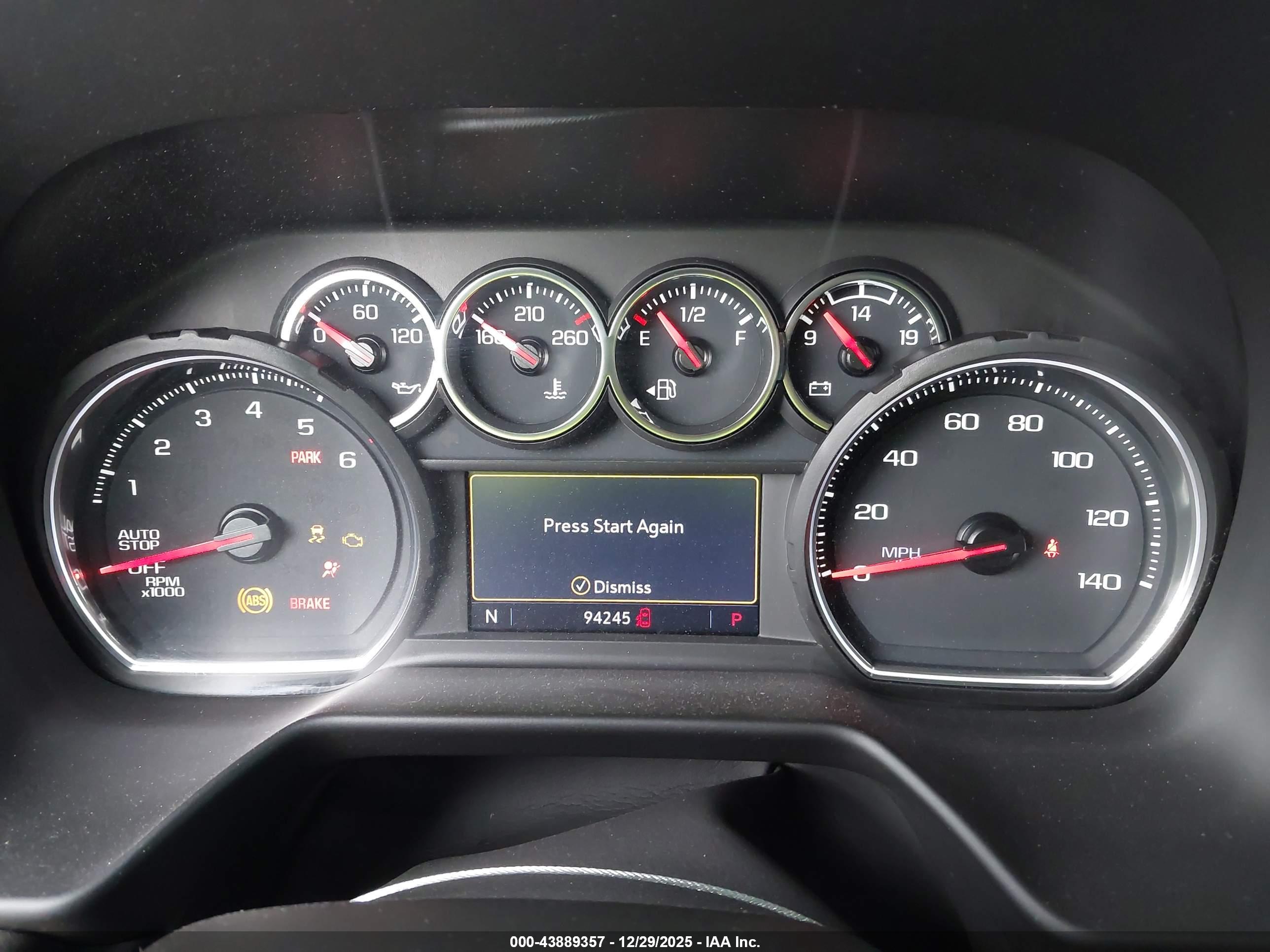 CHEVROLET TAHOE image 7