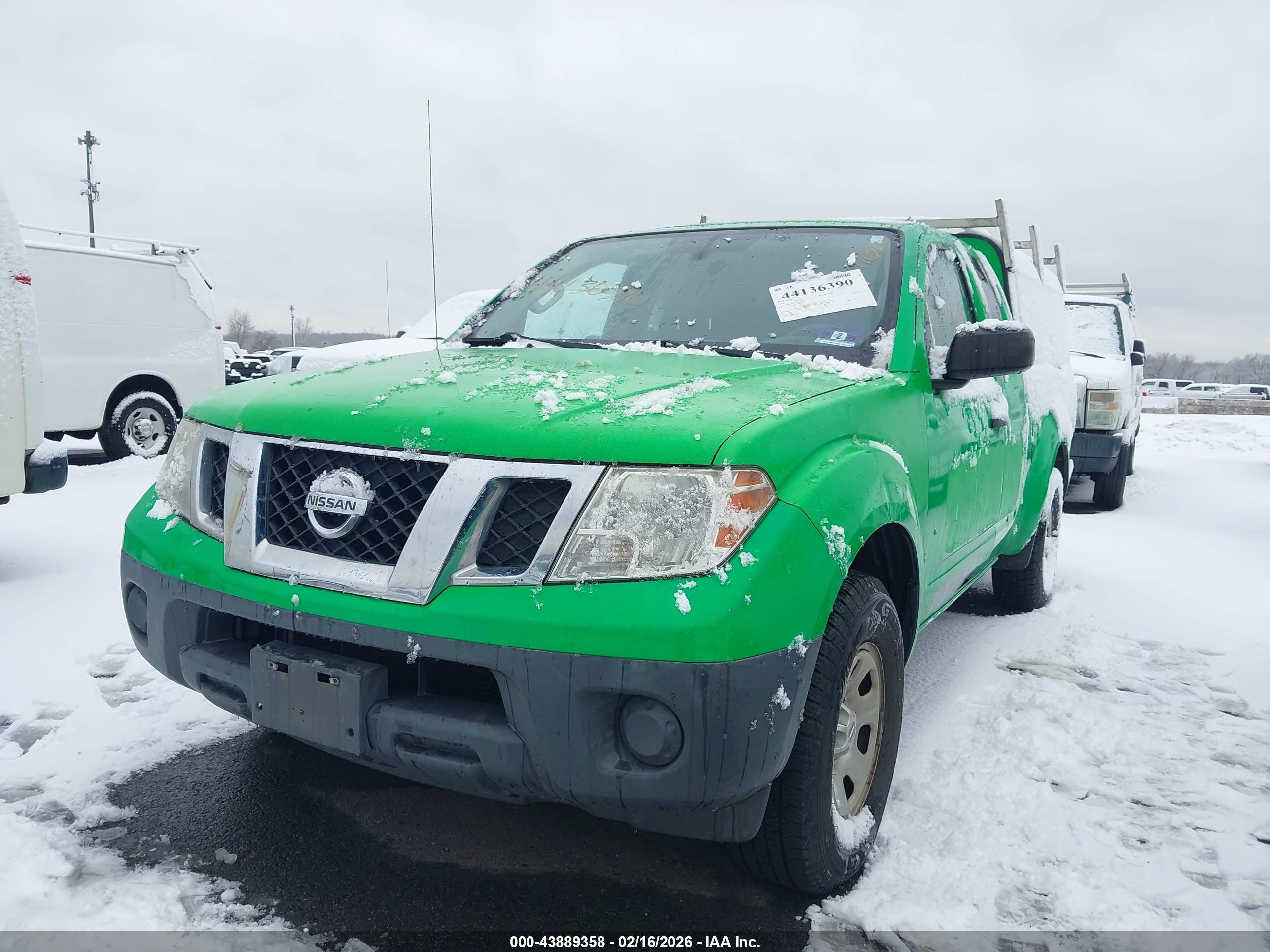 NISSAN FRONTIER image 2