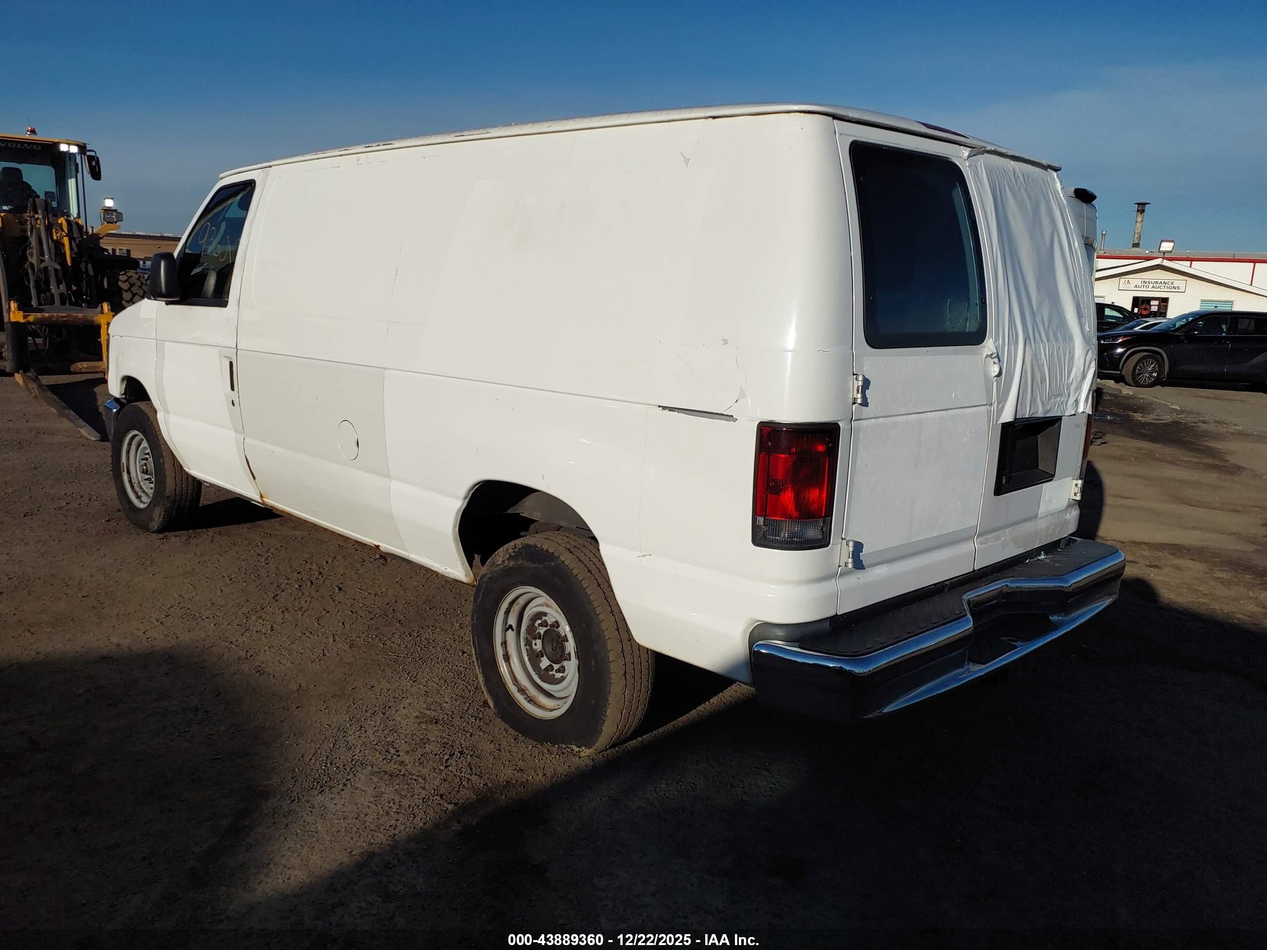 FORD E-350 image 3