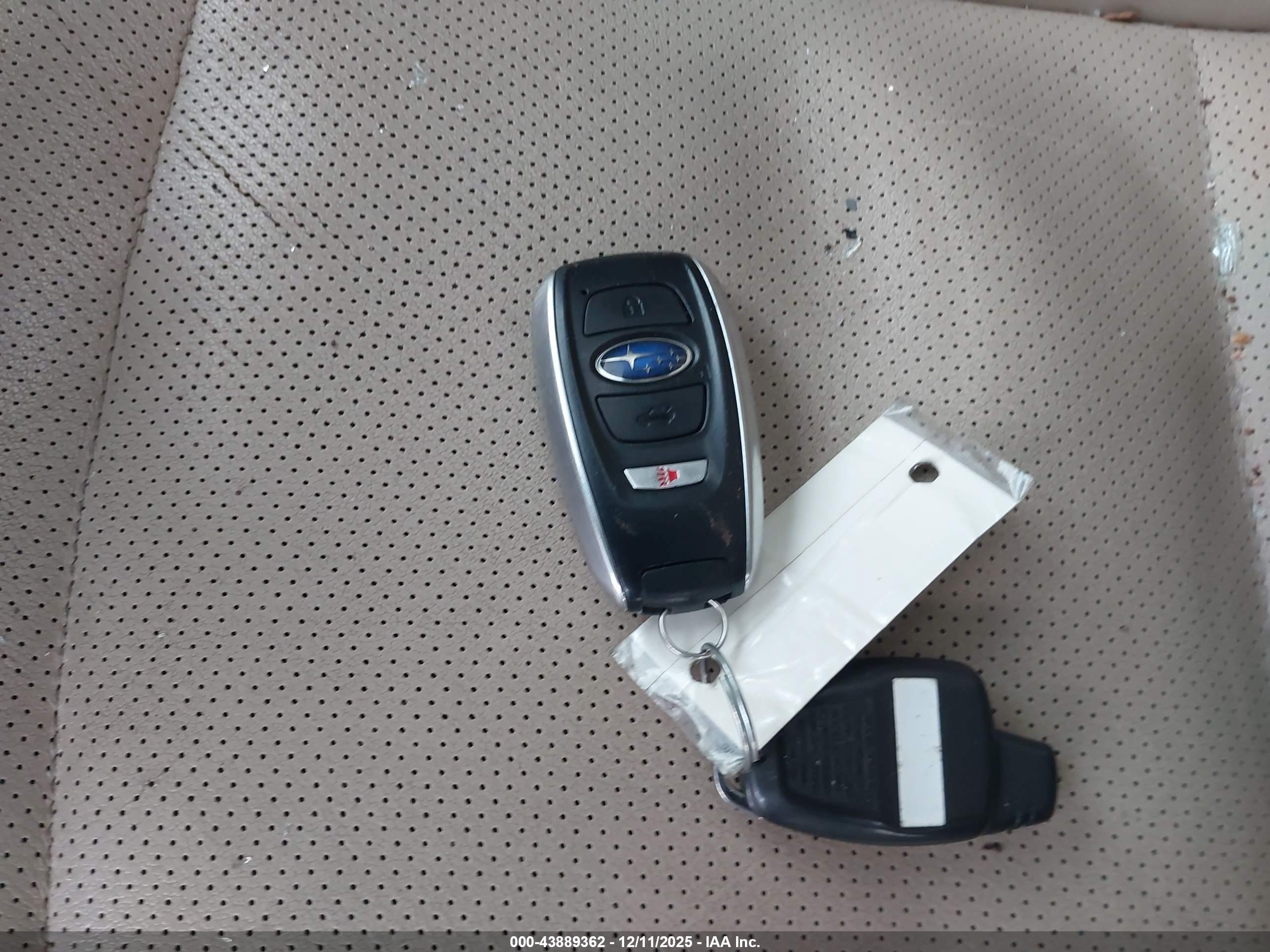 SUBARU LEGACY image 11