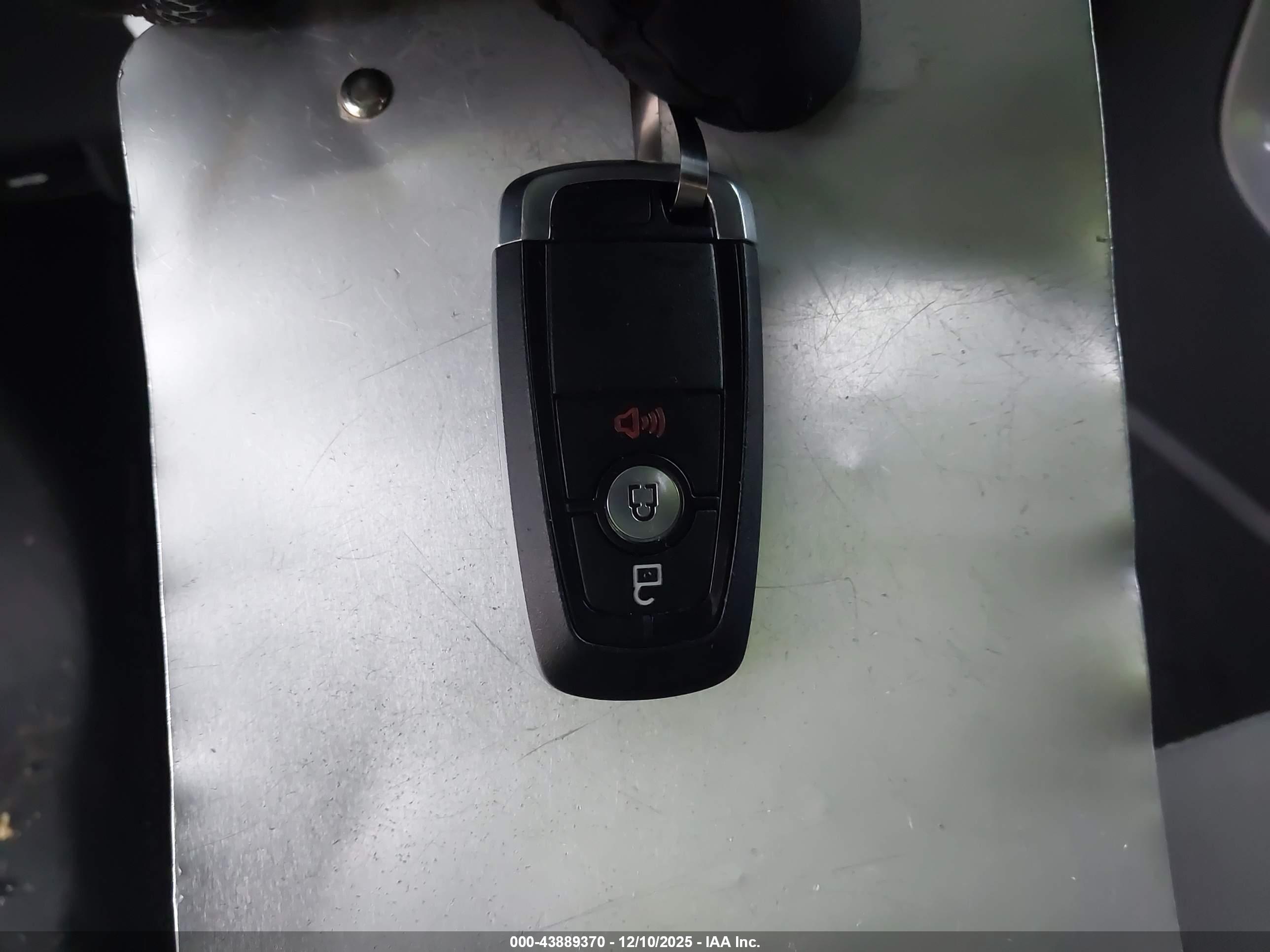 FORD ECOSPORT image 11
