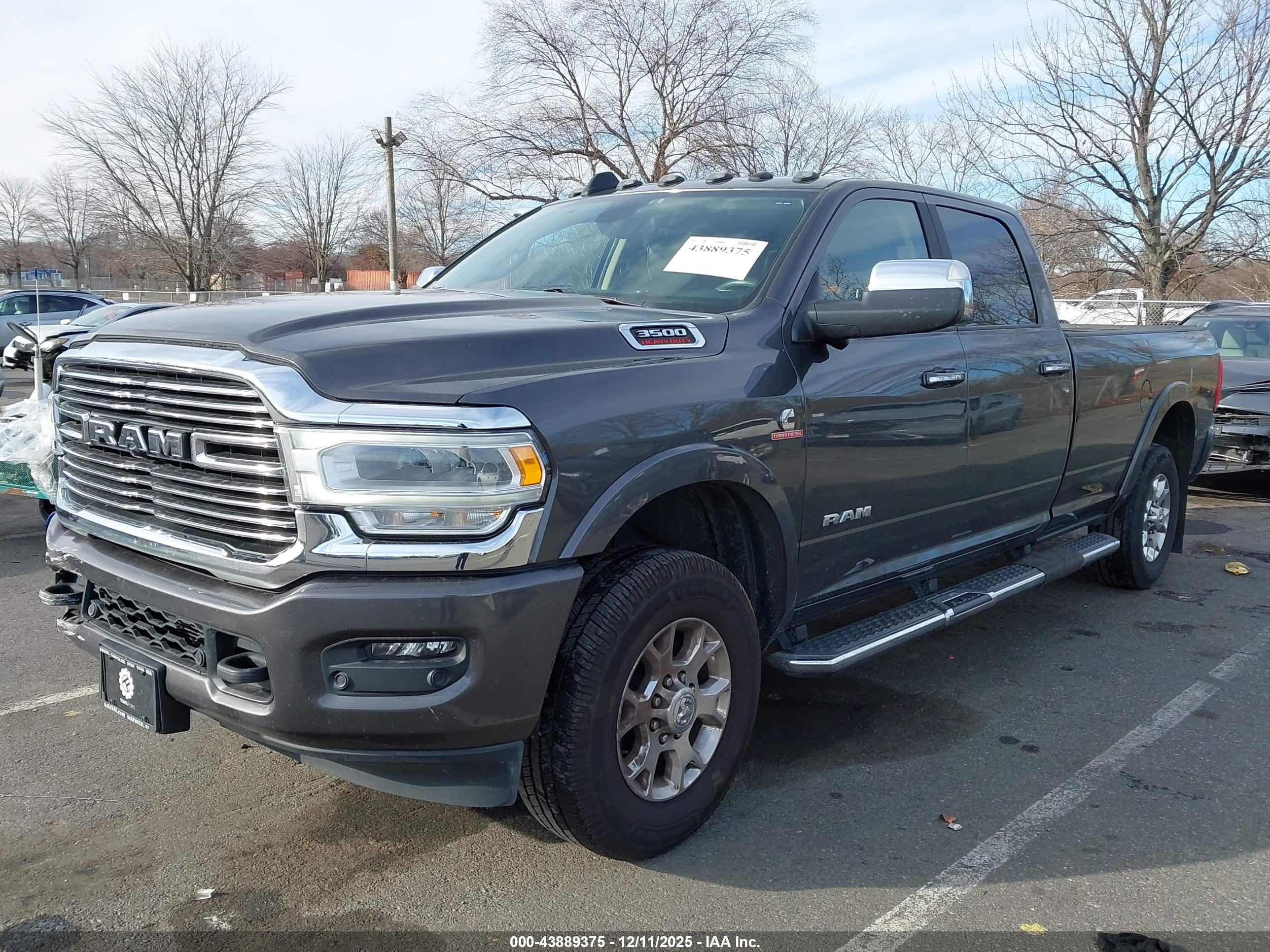 RAM 3500 image 2