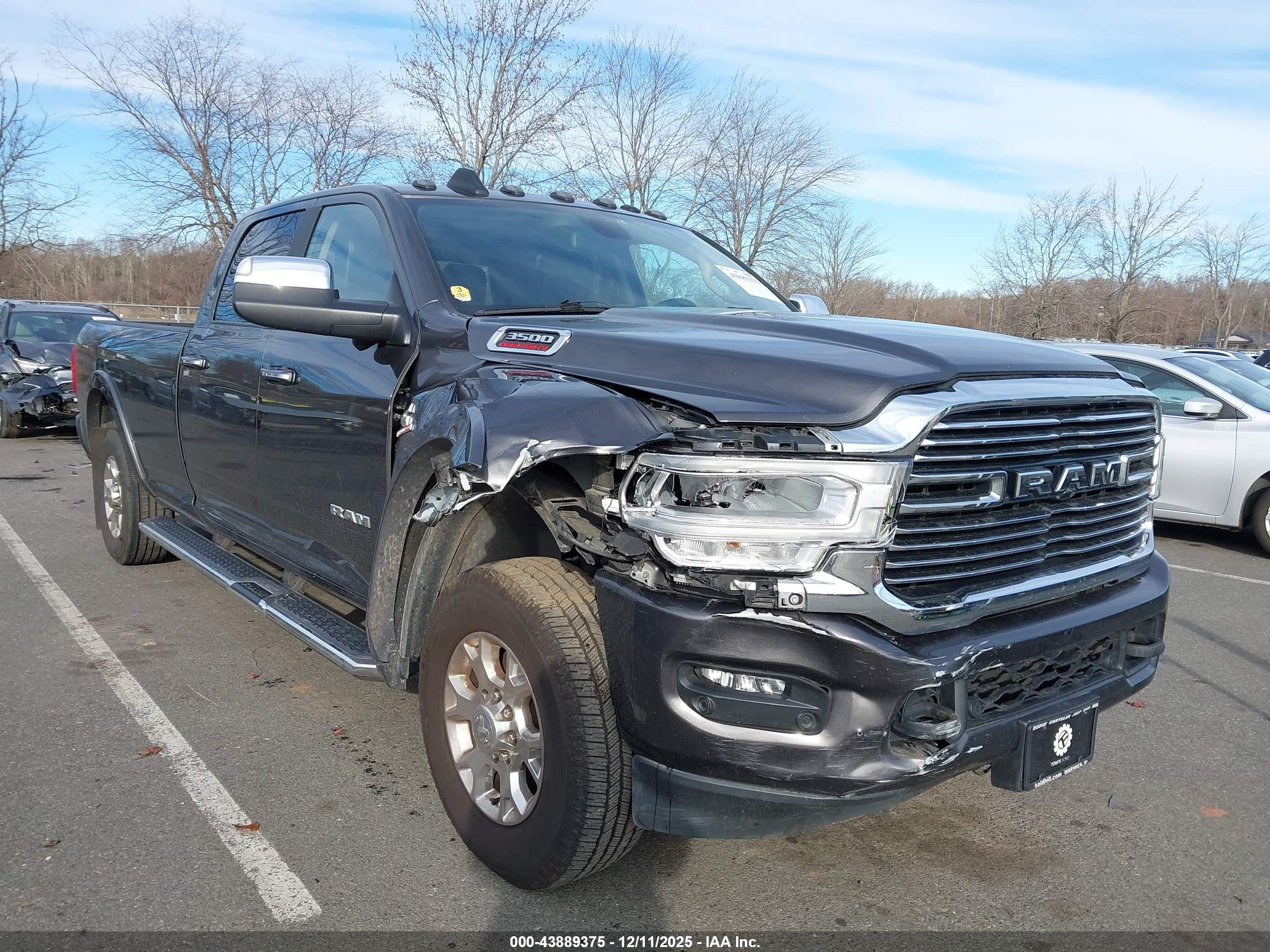 RAM 3500 image 6