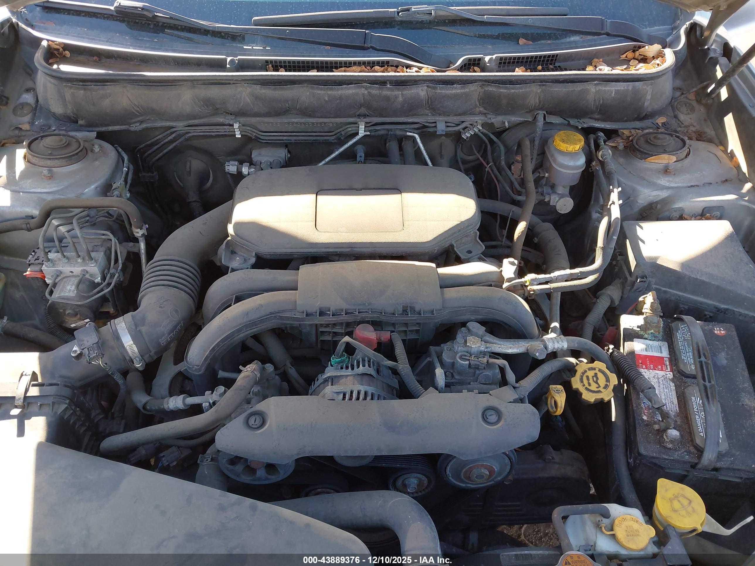 SUBARU LEGACY image 10