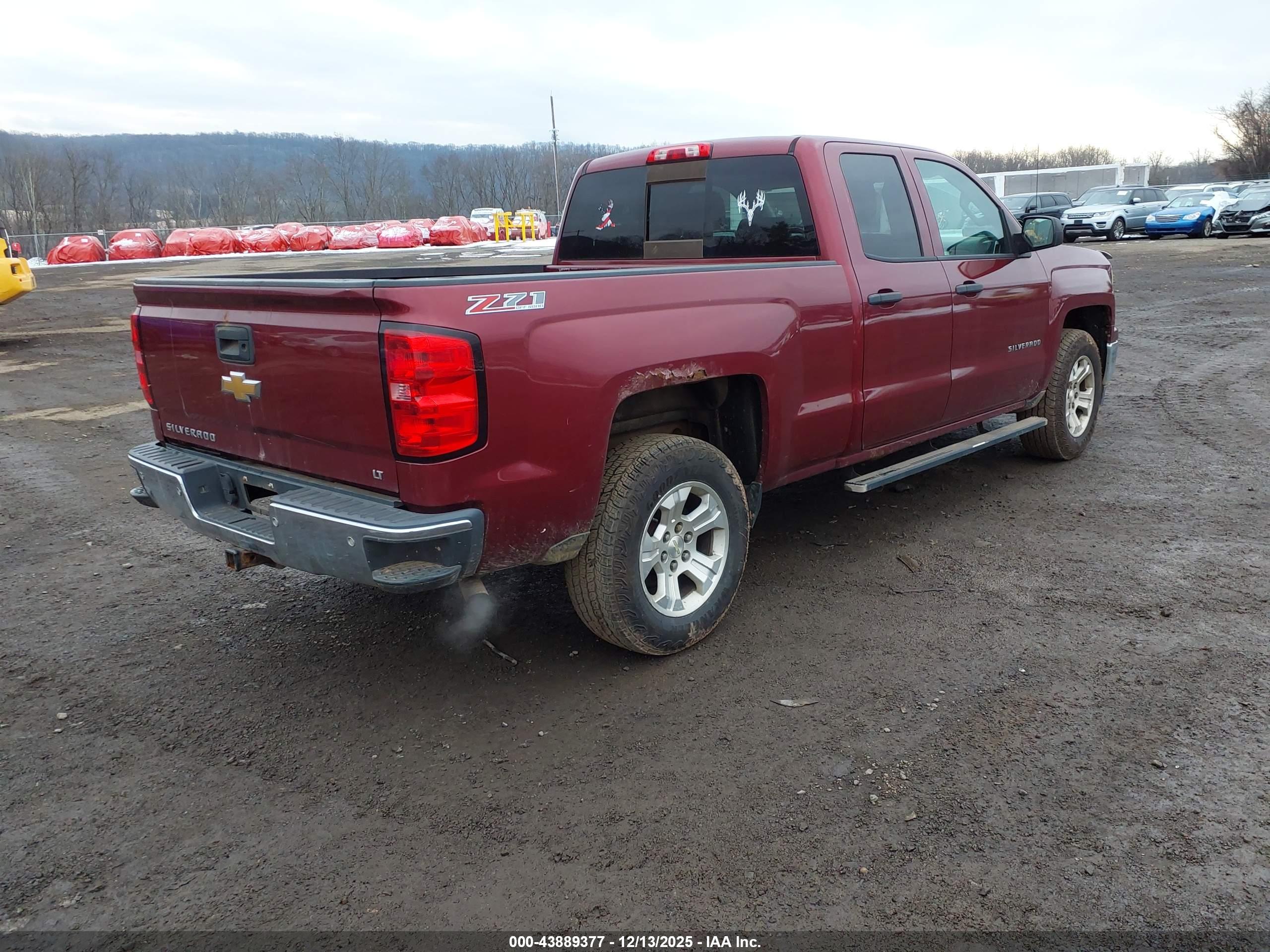 CHEVROLET SILVERADO image 4