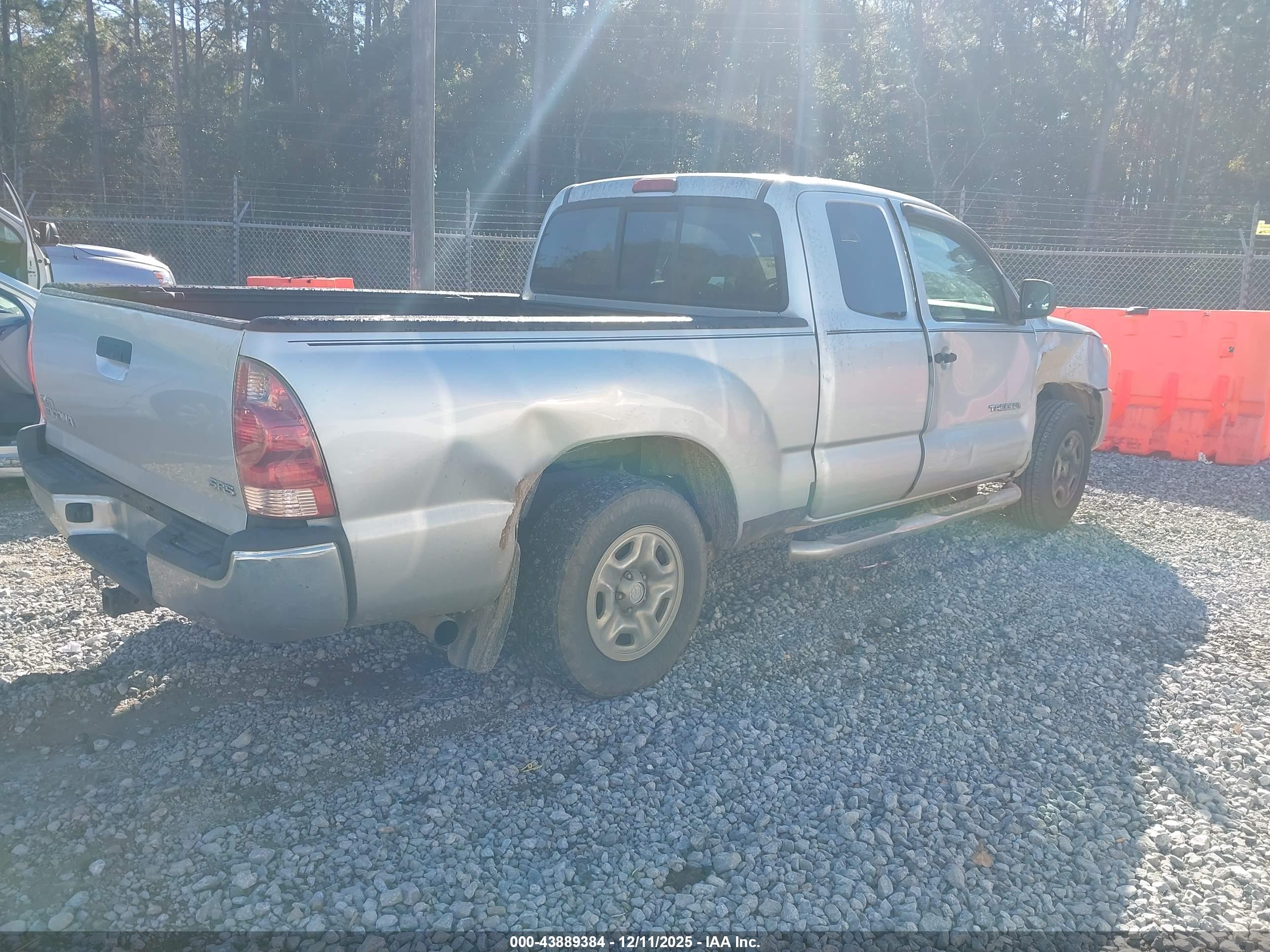TOYOTA TACOMA image 4